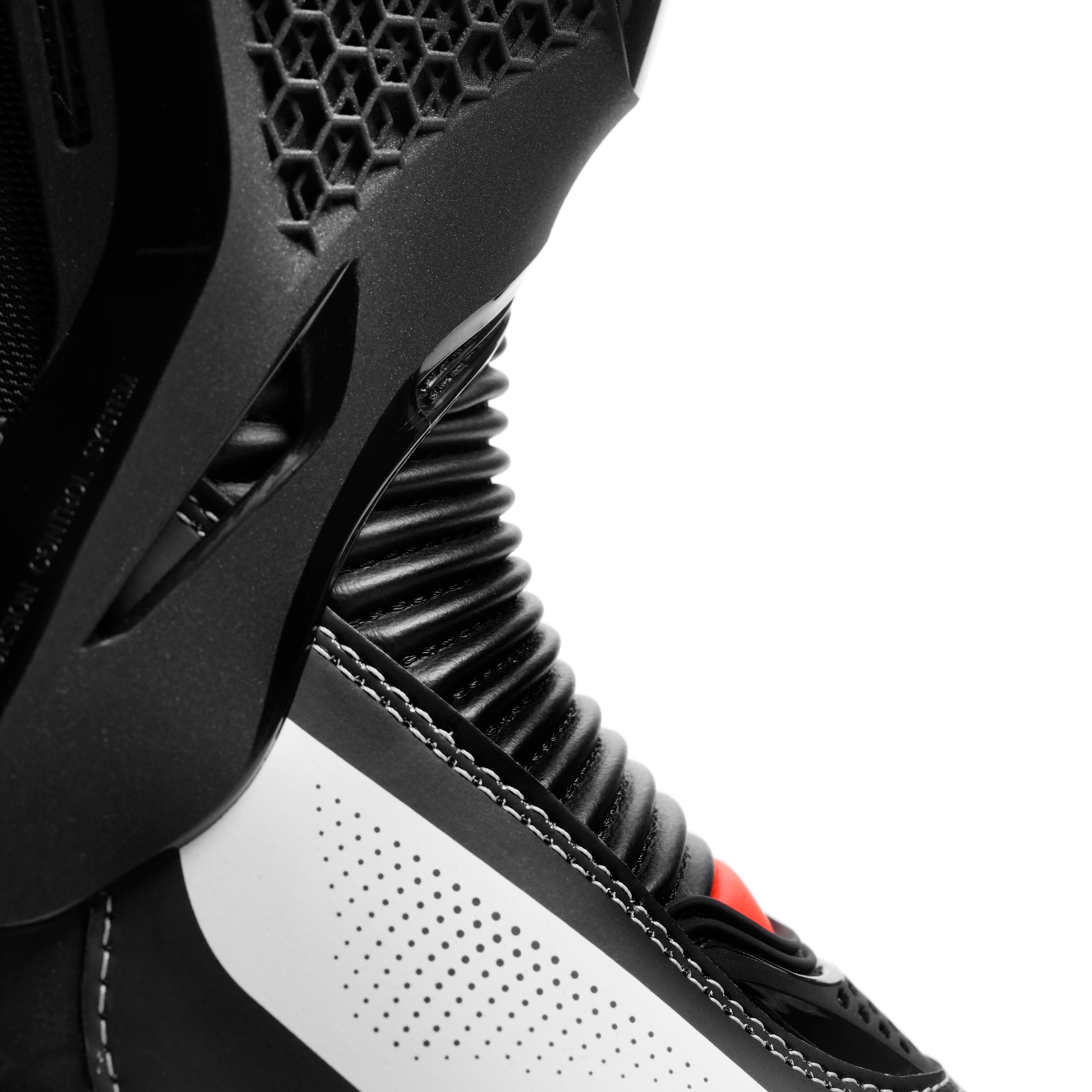 TORQUE 4 - BOTTES RACING ET ROUTE FEMME - BLACK/WHITE/RED-FLUO - 5