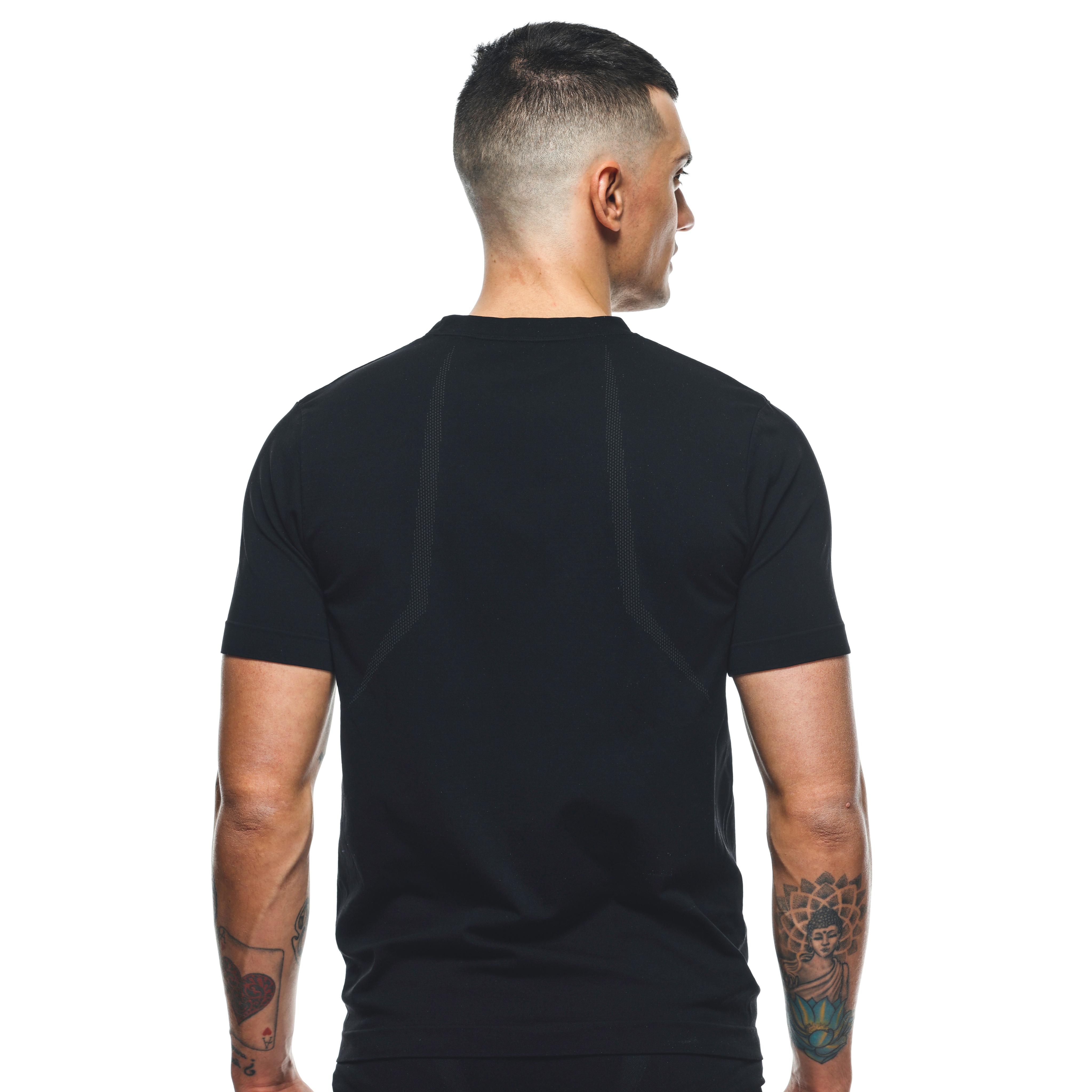 QUICK DRY TEE - TECHNICAL MEN'S T-SHIRT - BASE LAYER - BLACK - 4