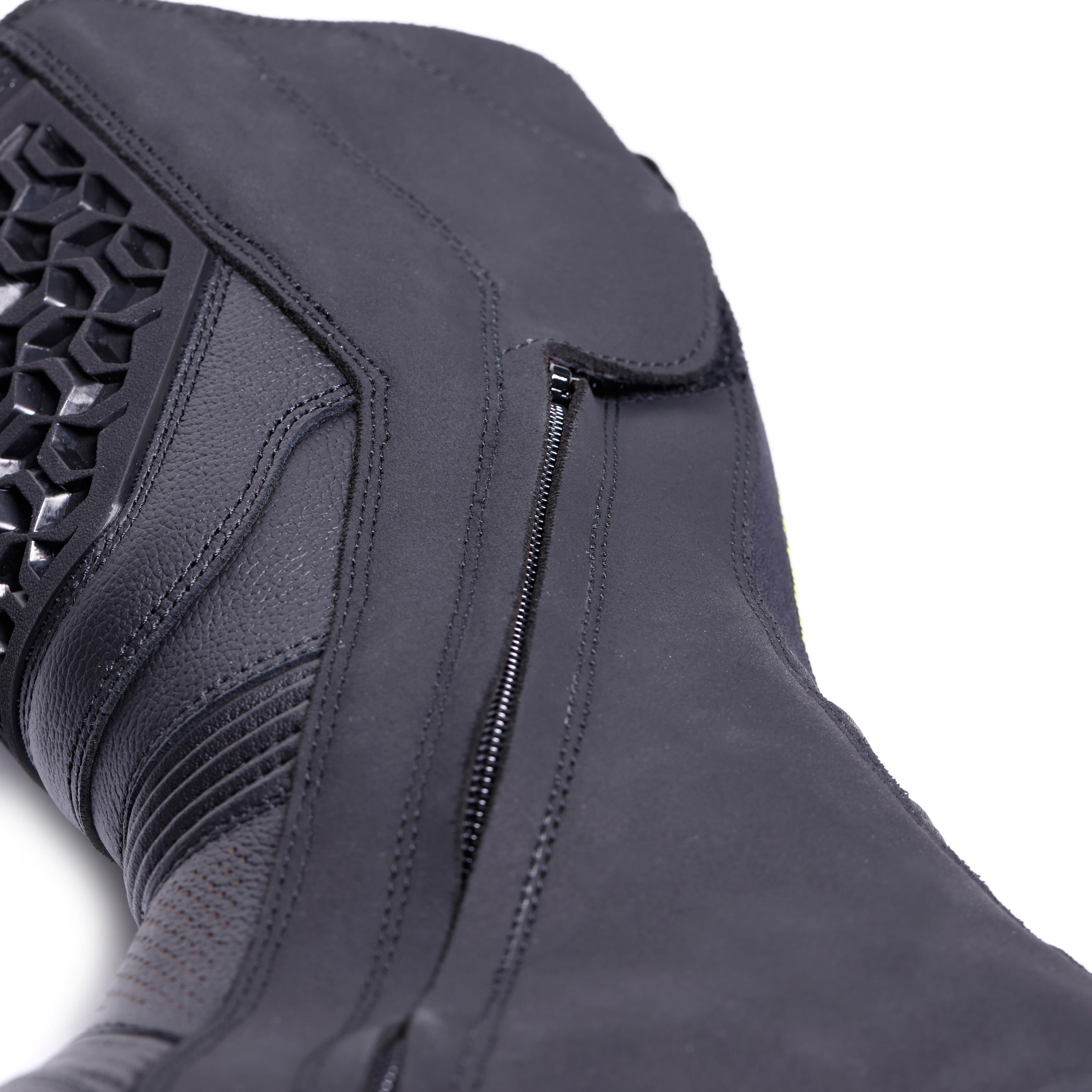 FULCRUM 4 GORE-TEX® - MEN'S WATERPROOF MOTORCYCLE TOURING BOOTS