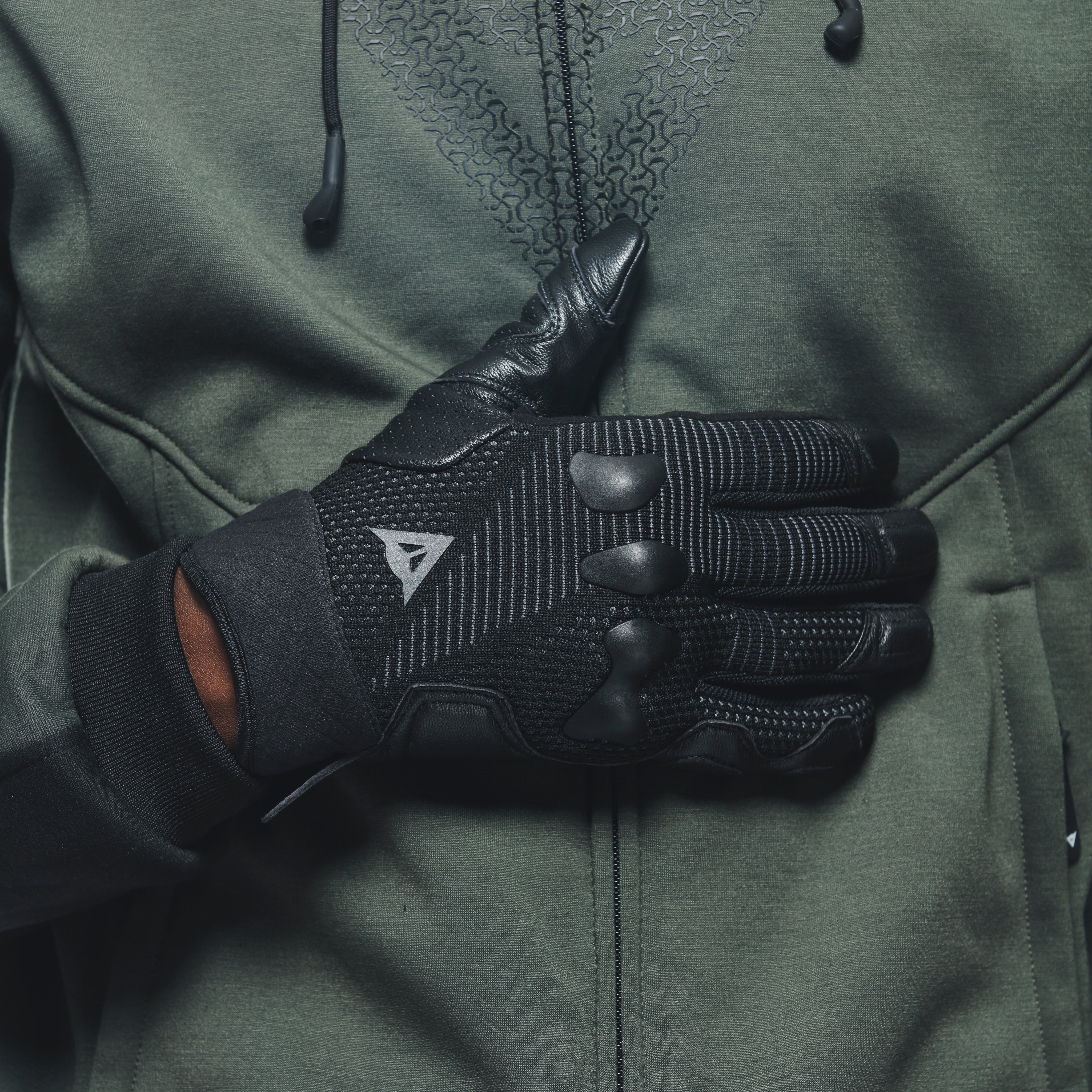 UNRULY ERGO-TEK - MEN'S MOTORCYCLE TEXTILE GLOVES - BLACK/ANTHRACITE - 12