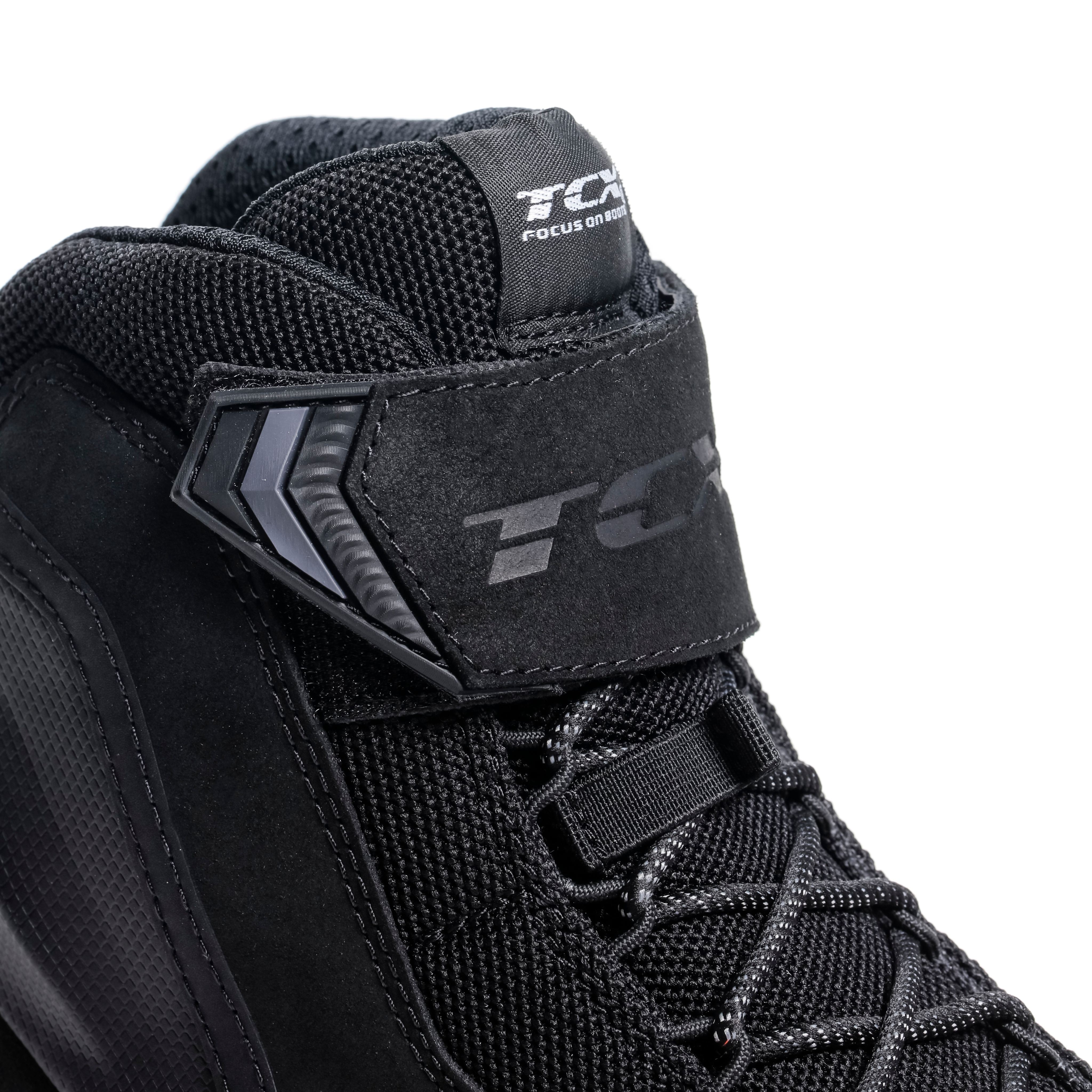JUPITER 5 GORE-TEX&reg; MEN'S WATERPROOF MOTORCYCLE SHOES - BLACK -  - 6