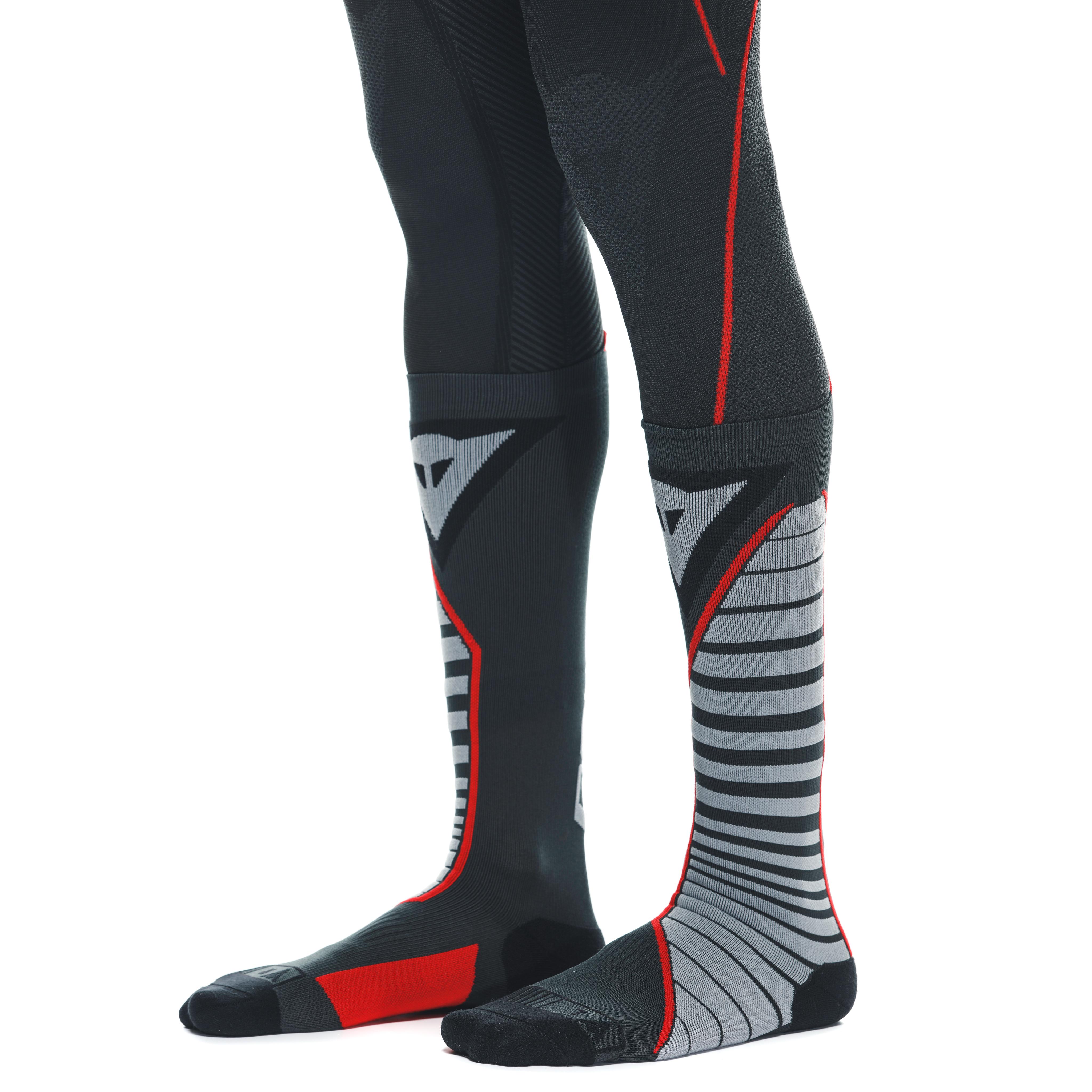 TECHNICAL MOTORCYCLE LONG SOCKS UNISEX - MID LAYER WINTER - BLACK/RED - 3