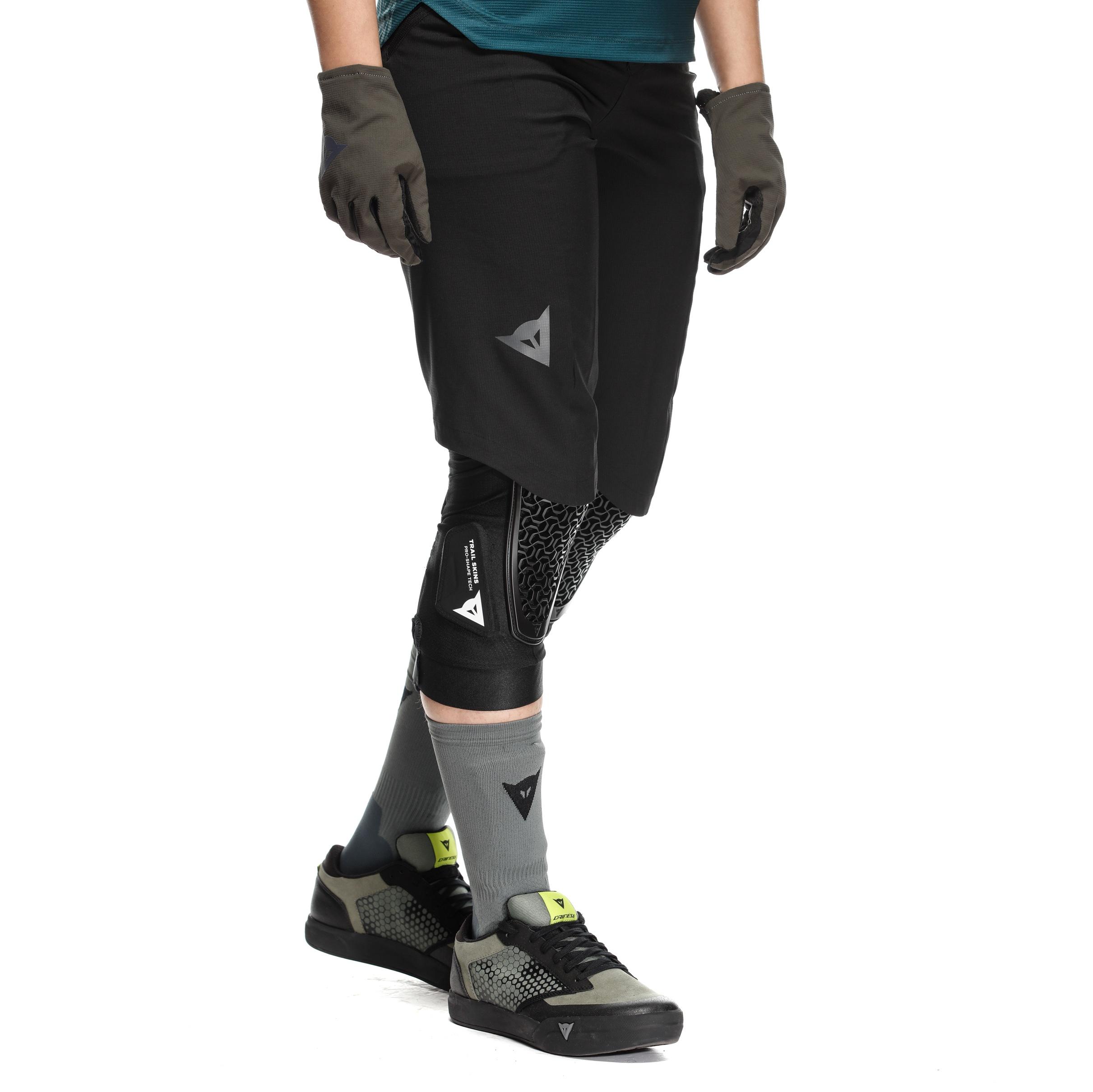 HG AER - PANTALONS COURTS V&Eacute;LO POUR FEMME - BLACK - 5
