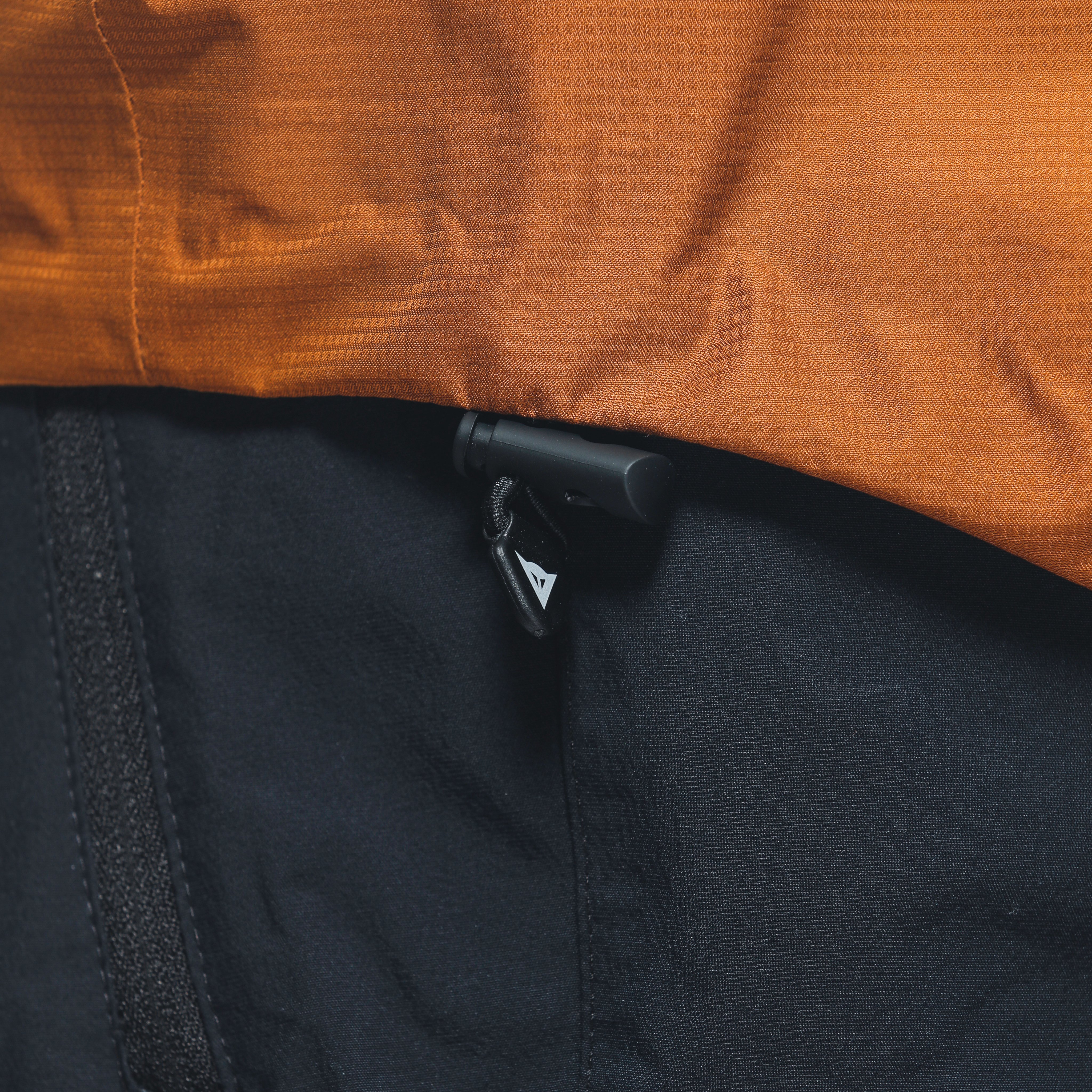 HGC SHELL LIGHT - MEN'S WATERPROOF BIKE JACKET - MONK'S-ROBE - 11