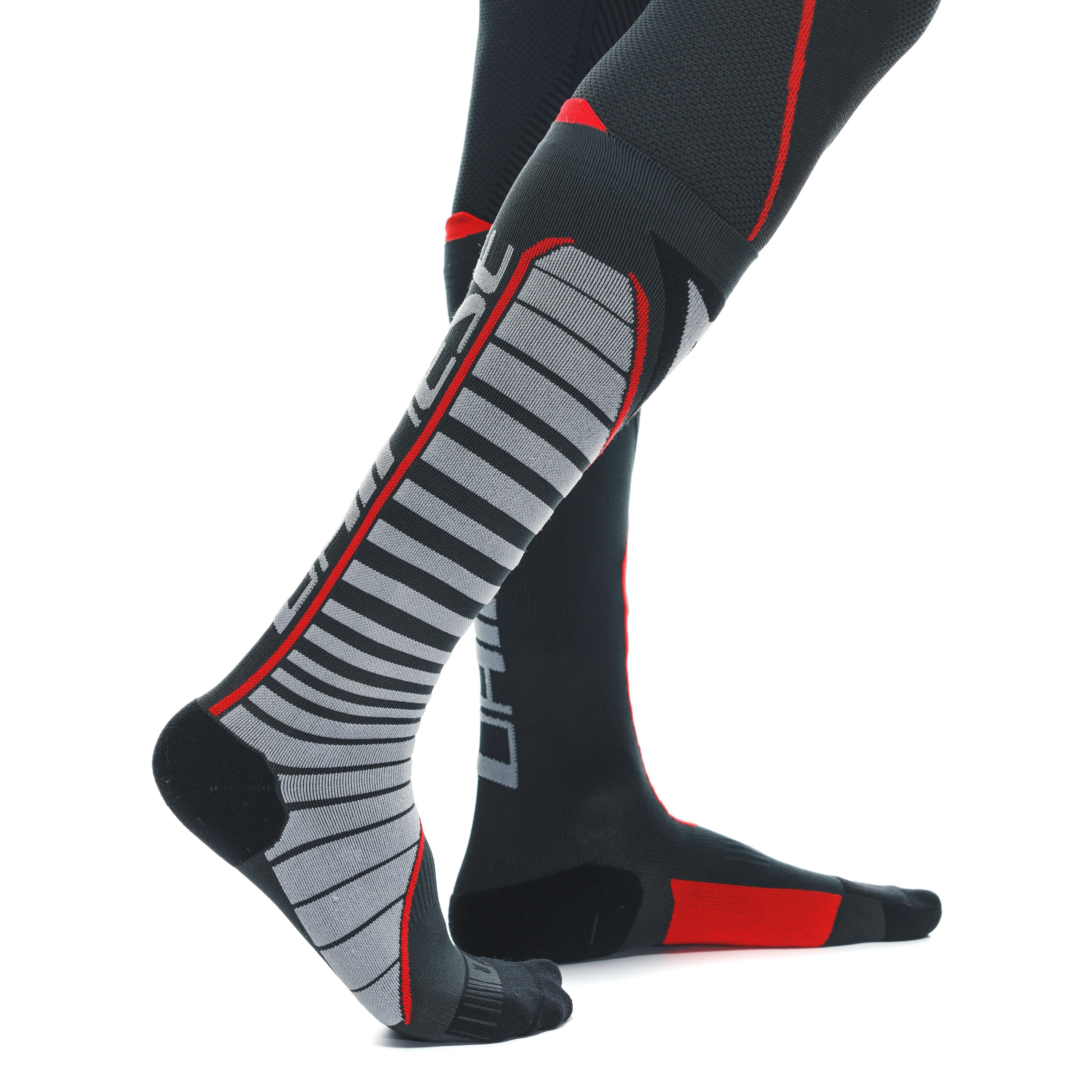 TECHNICAL MOTORCYCLE LONG SOCKS UNISEX - MID LAYER WINTER - BLACK/RED - 6