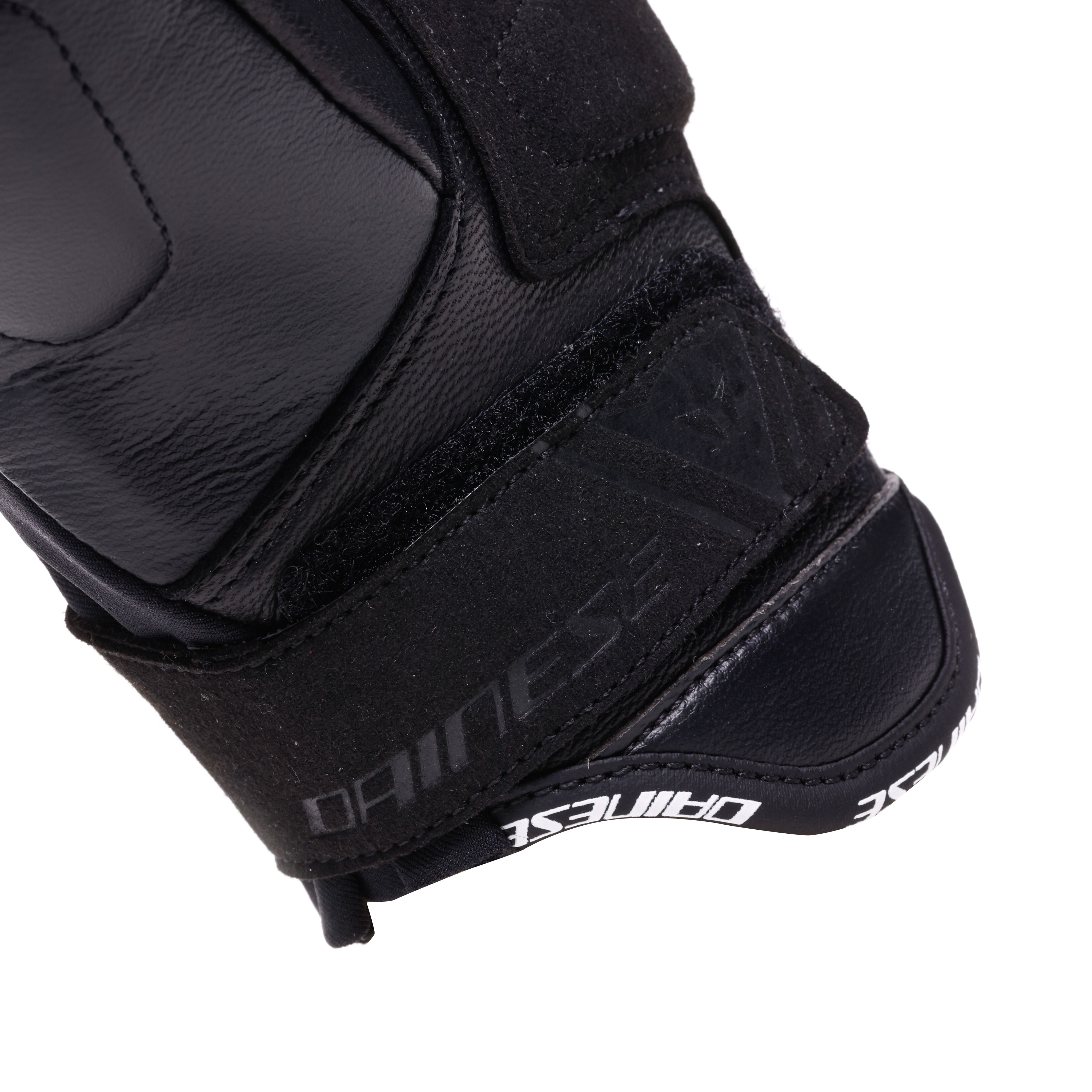 REACTO CARBON SHORT - GANTS MOTO COURTS EN CUIR FEMME - BLACK/FLUO PINK - 8