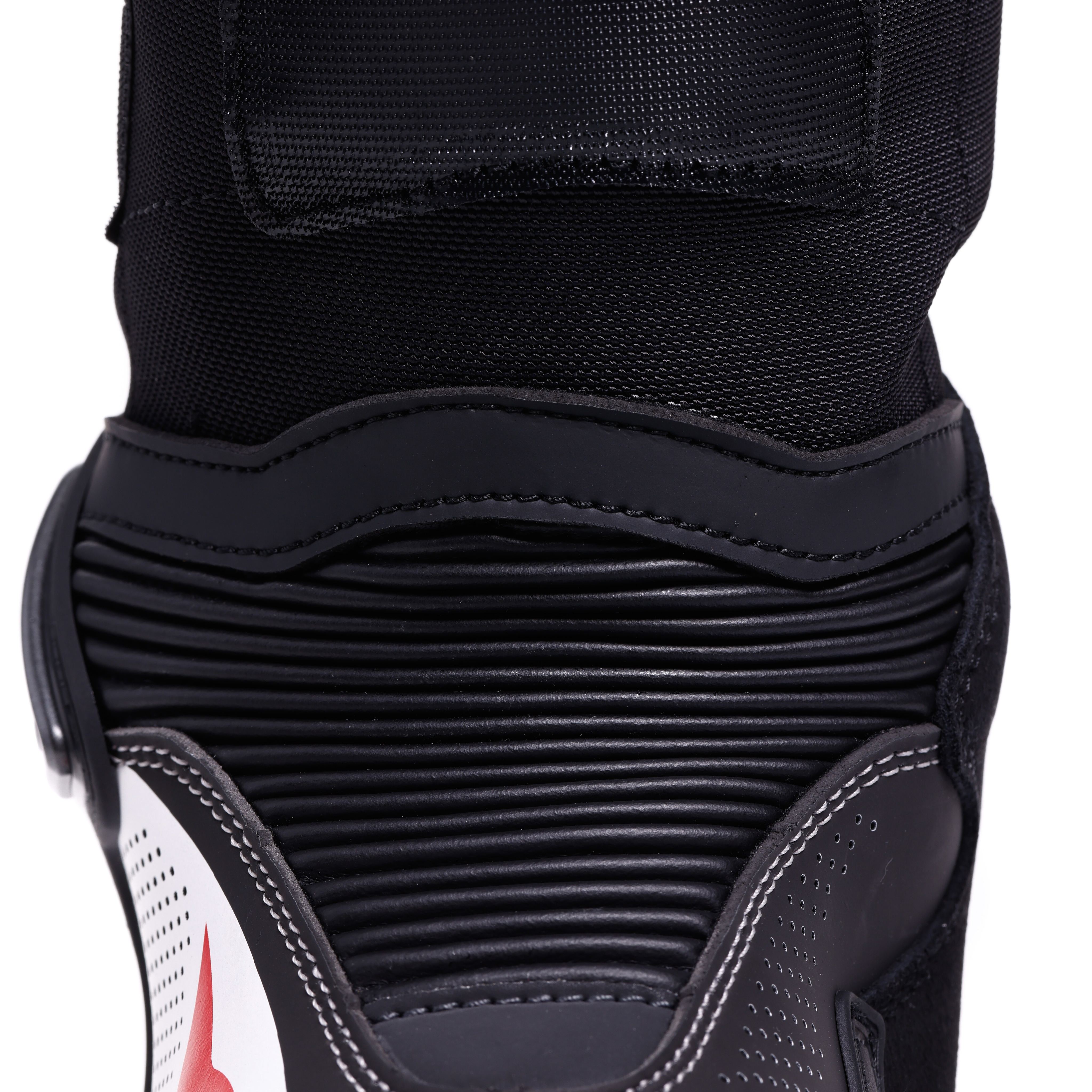 AXIAL 2 AIR BOOTS - BLACK/WHITE/LAVA-RED - 6