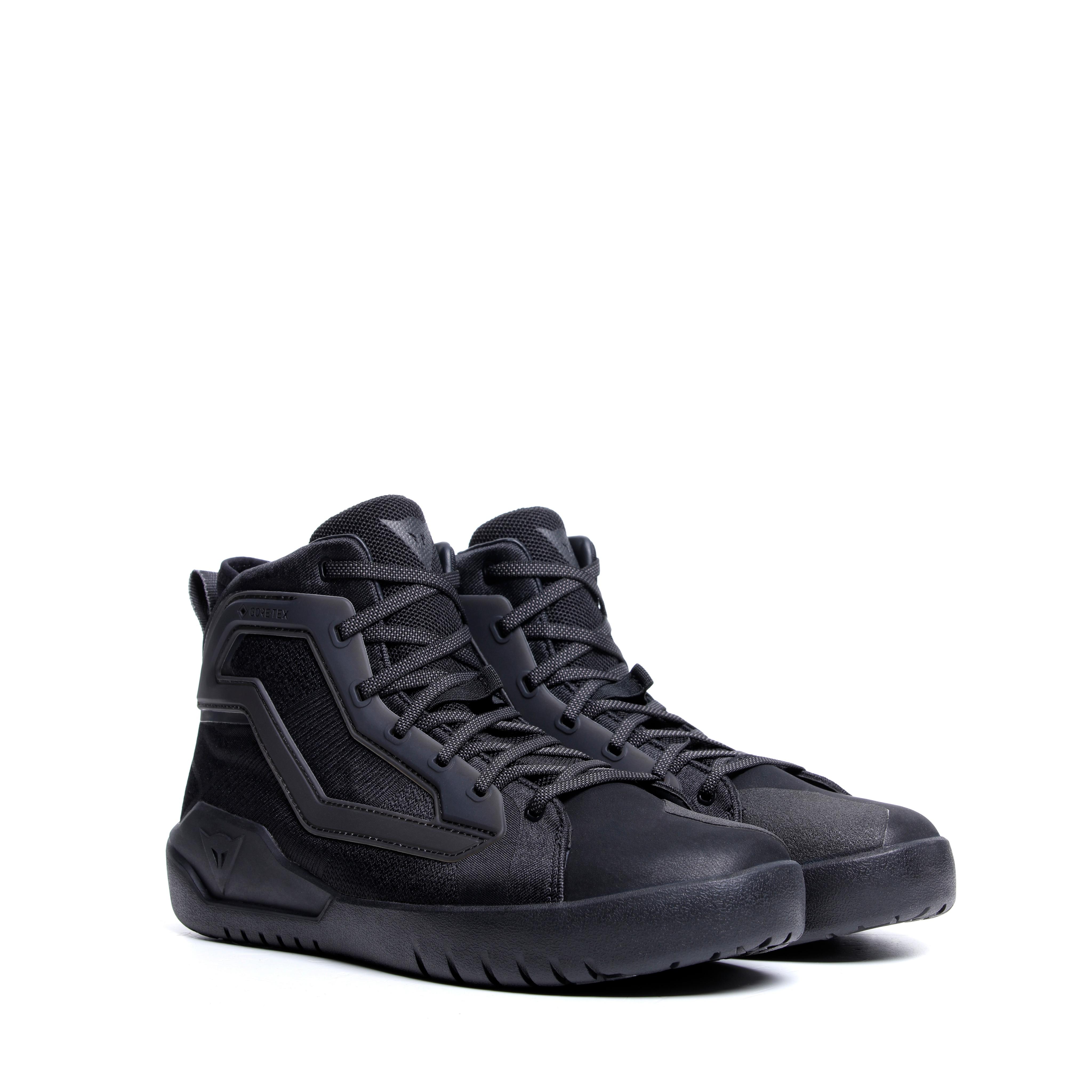 BLACK/BLACK