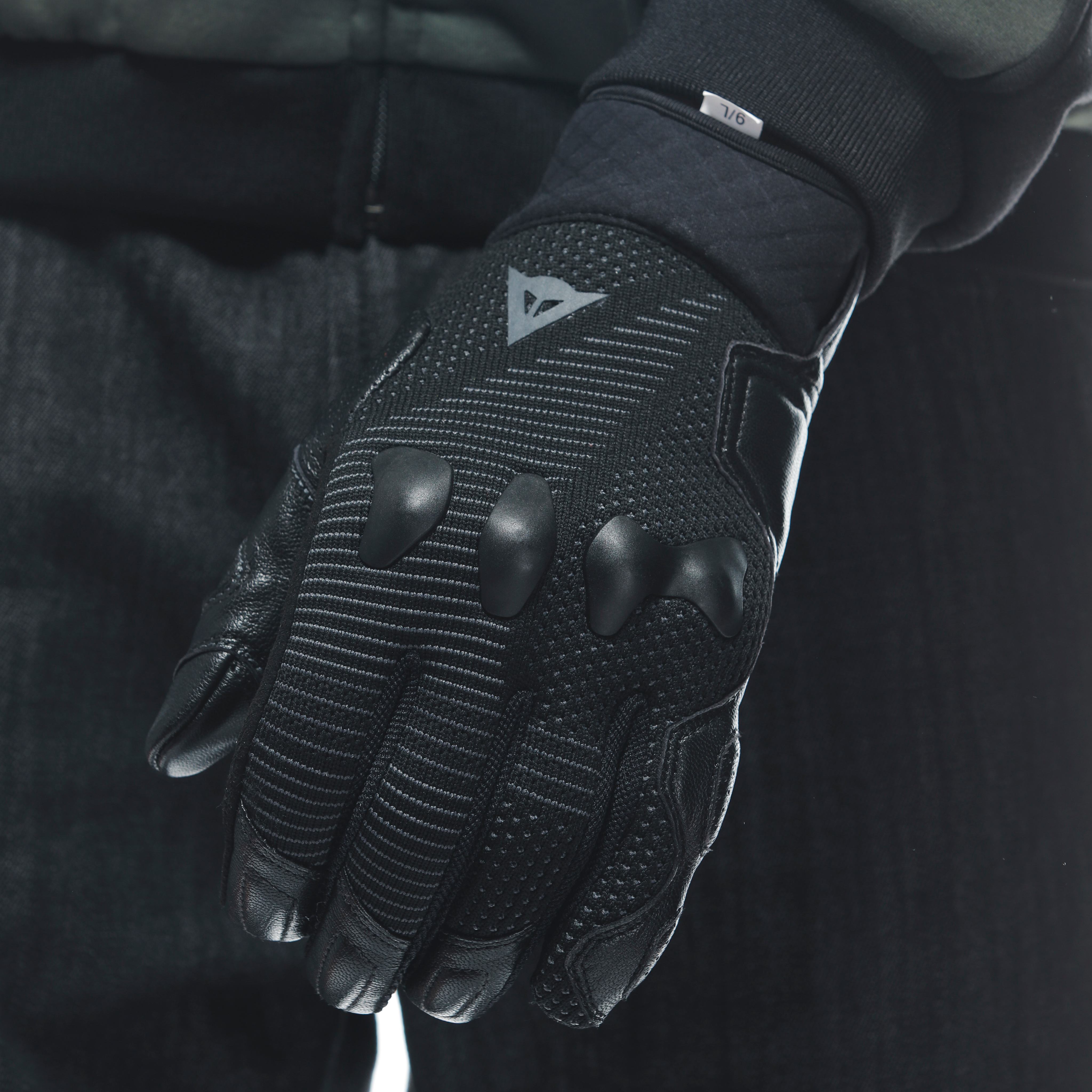 UNRULY ERGO-TEK - MEN'S MOTORCYCLE TEXTILE GLOVES - BLACK/ANTHRACITE - 10