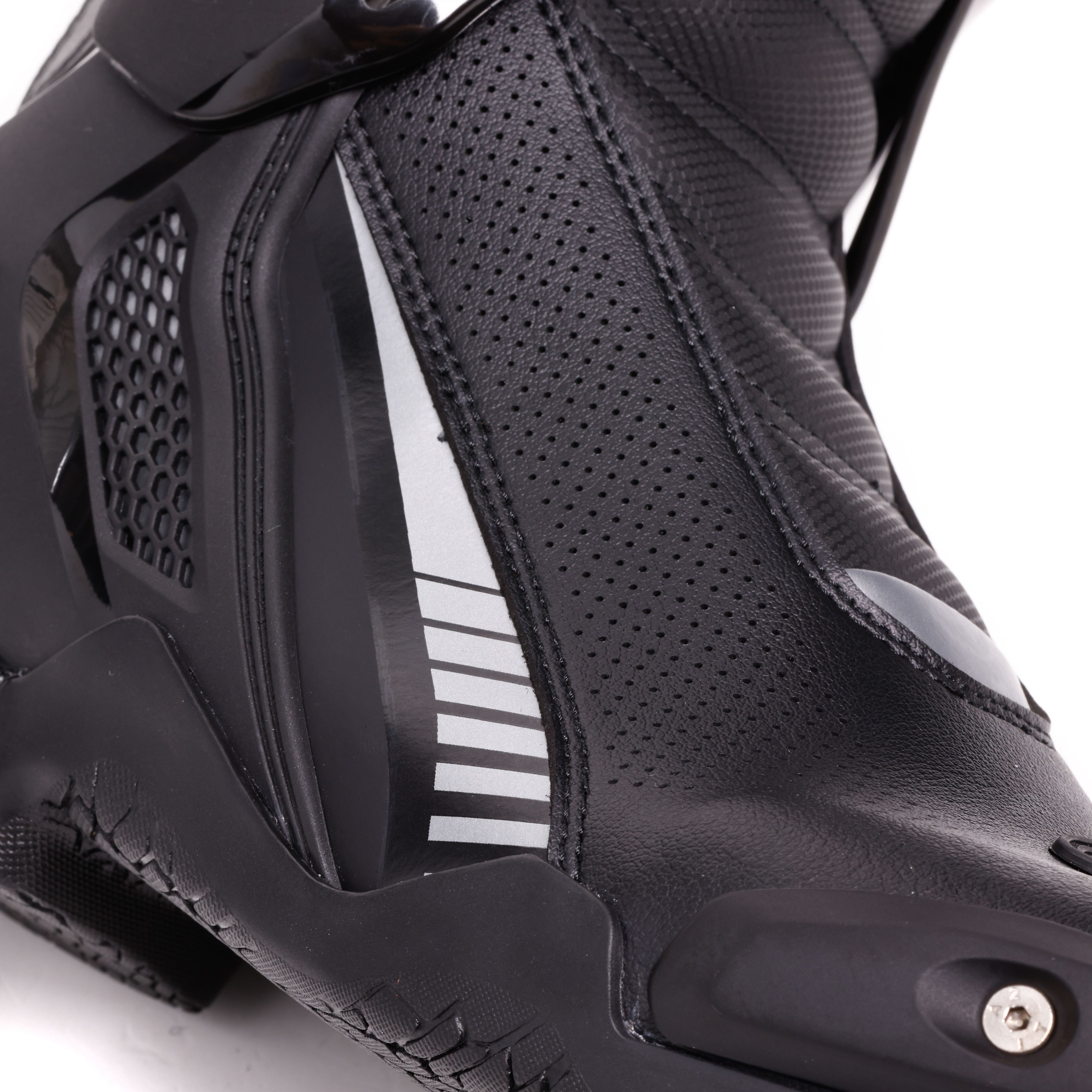 NEXUS 3 IN & OUT BOOTS AIR | BLACK/BLACK | Dainese