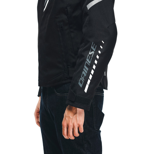 veloce-d-dry-jacket-black-charcoal-gray-white image number 8