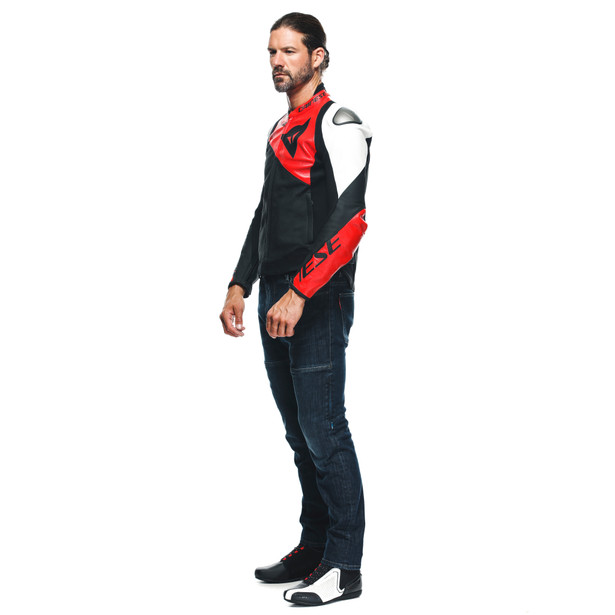 sportiva-giacca-moto-in-pelle-perforata-uomo-black-matt-lava-red-white image number 3