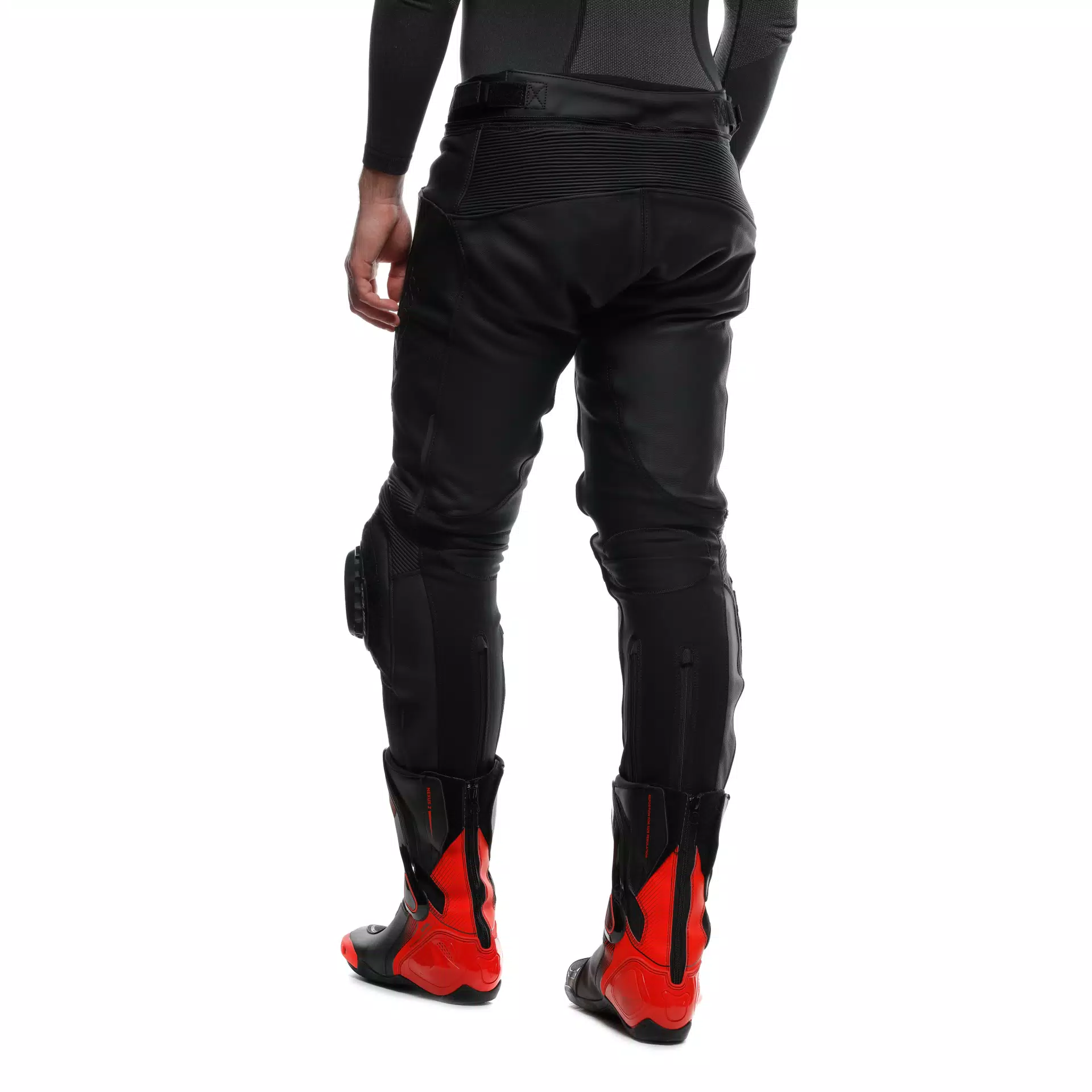 DELTA 4 - MEN LEATHER MOTORCYCLE PANTS PERF. SHORT/TALL FIT