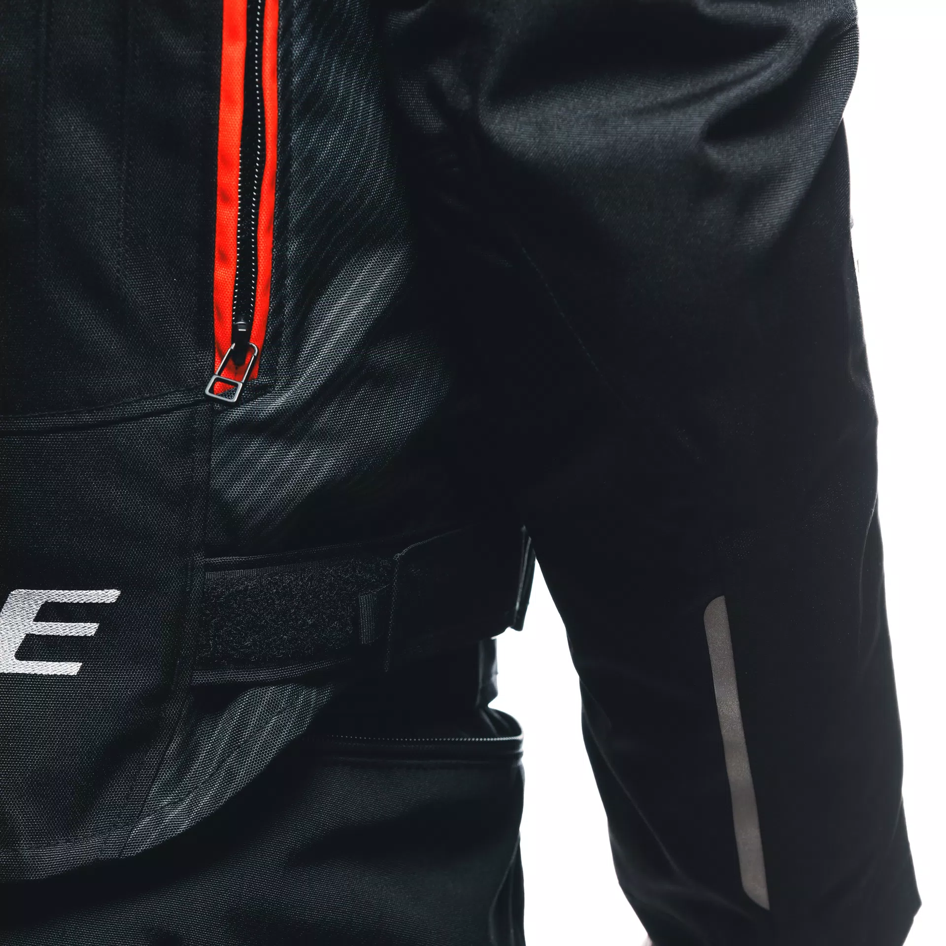 AVRO 5 - MEN'S FABRIC MOTORCYCLE JACKET