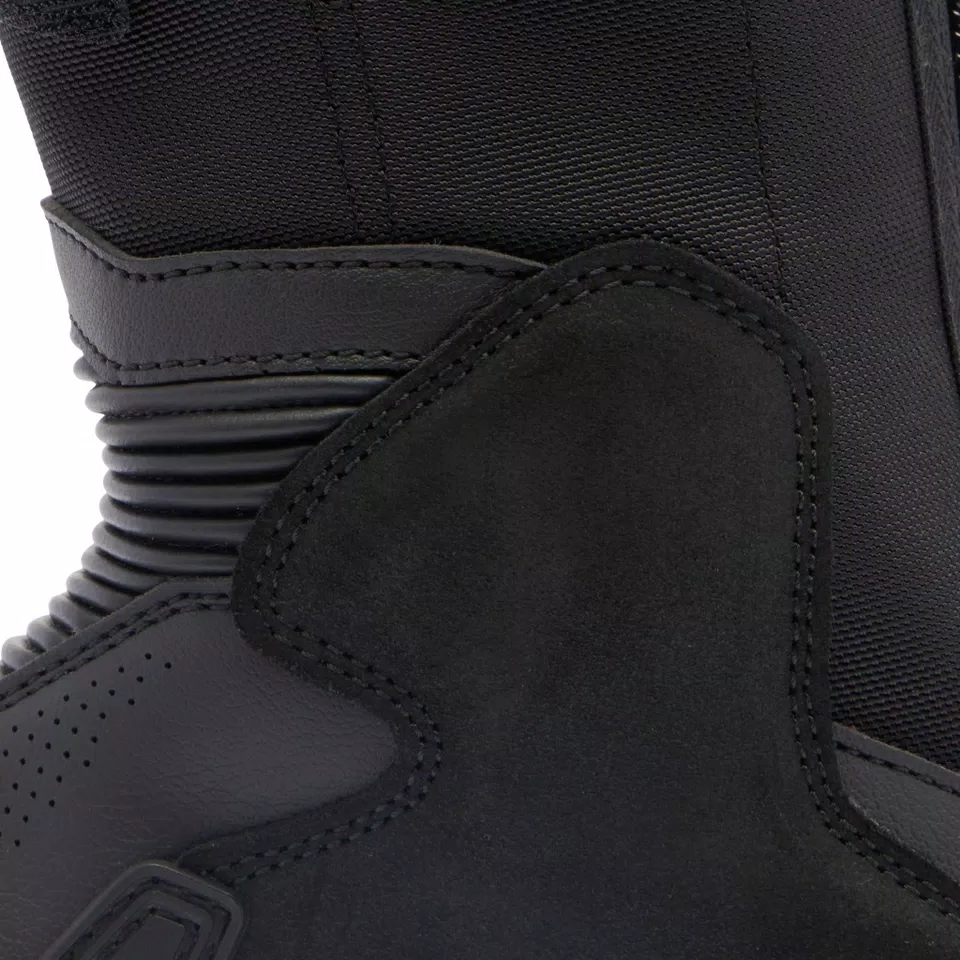 AXIAL 2 AIR - MEN'S MOTORCYCLE RACING SUMMER BOOTS | BLACK AXIAL 2 AIR - MEN'S MOTORCYCLE RACING SUMMER BOOTS | BLACK