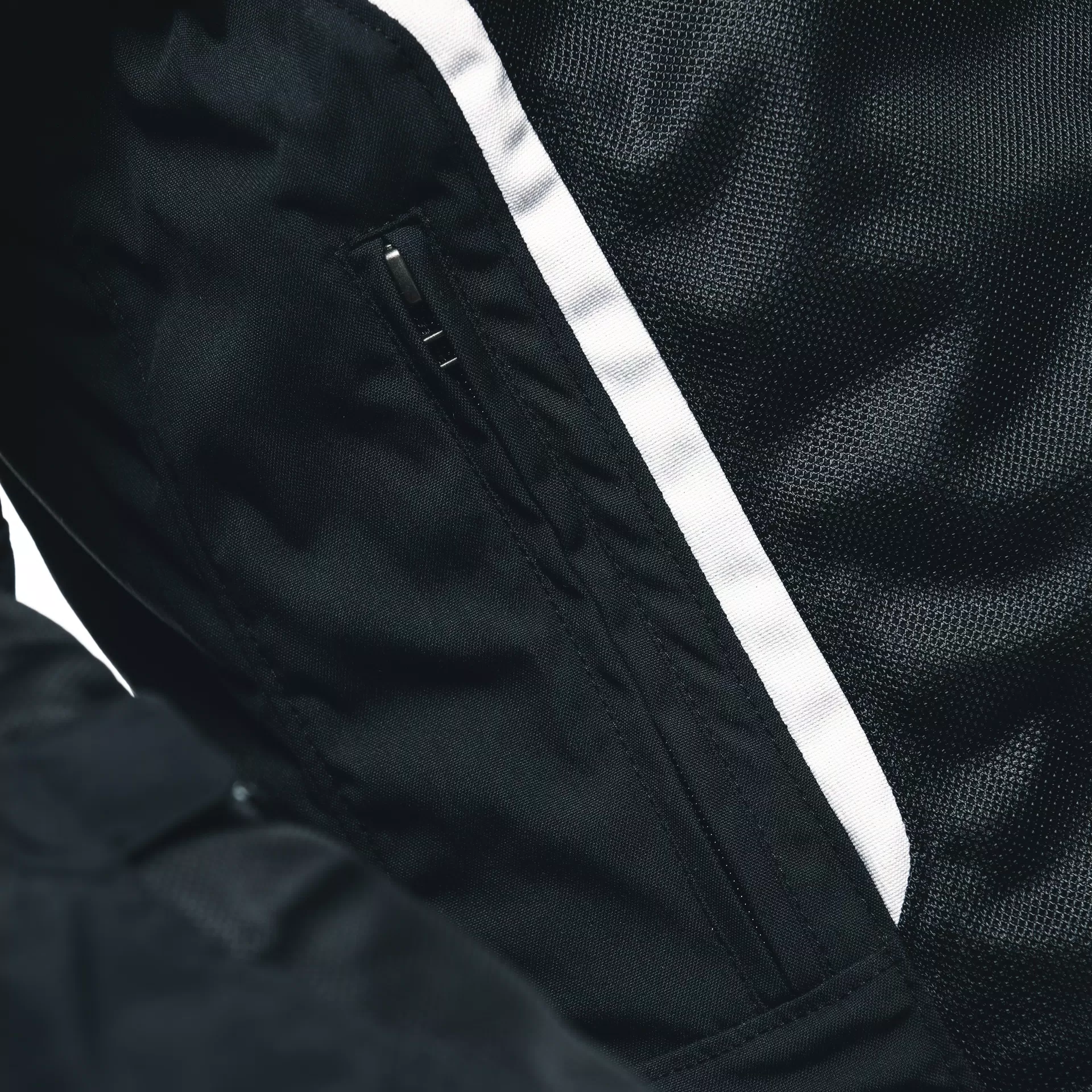 AIR FRAME 3 TEX - MEN'S SUMMER MOTORCYCLE JACKET IN FABRIC