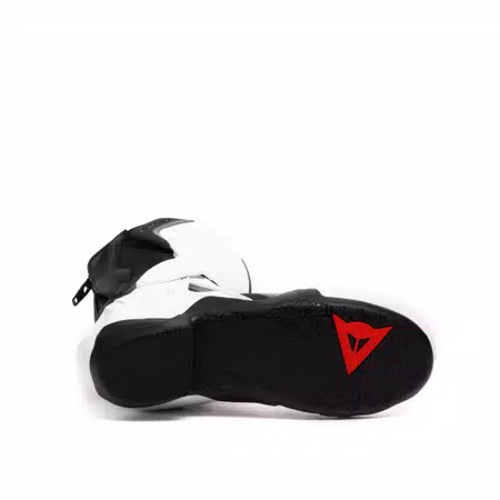 NEXUS 3 IN & OUT BOOTS - BLACK/WHITE - 4