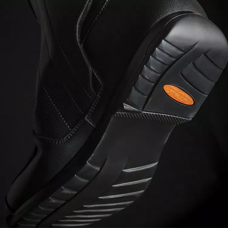 TORQUE 4 - MEN RACING AND ROAD BOOTS | BLACK/RED-FLUO | Dainese TORQUE 4 - MEN RACING AND ROAD BOOTS | BLACK/RED-FLUO | Dainese