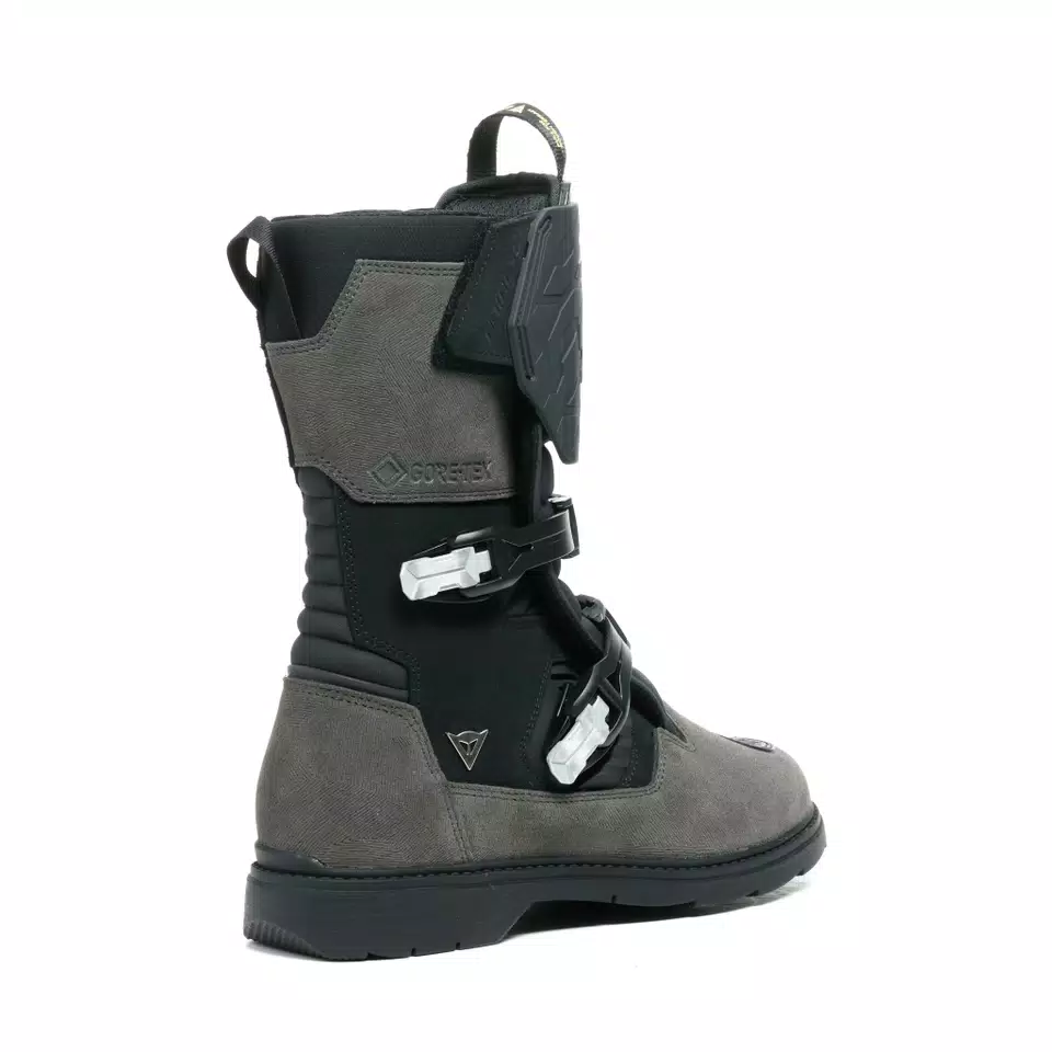 OVERYOND XT GORE-TEX&reg; BOOTS - BLACK/GREY - 3