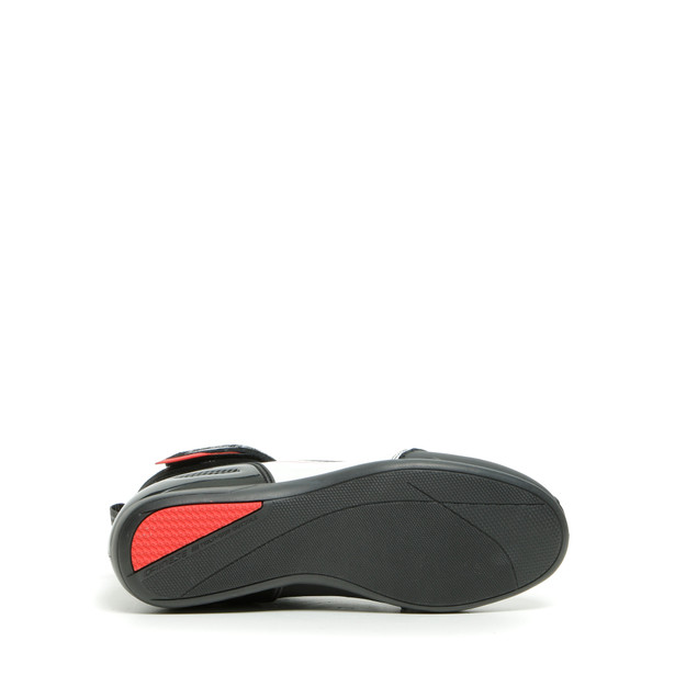 energyca-d-wp-shoes-black-white-lava-red image number 3