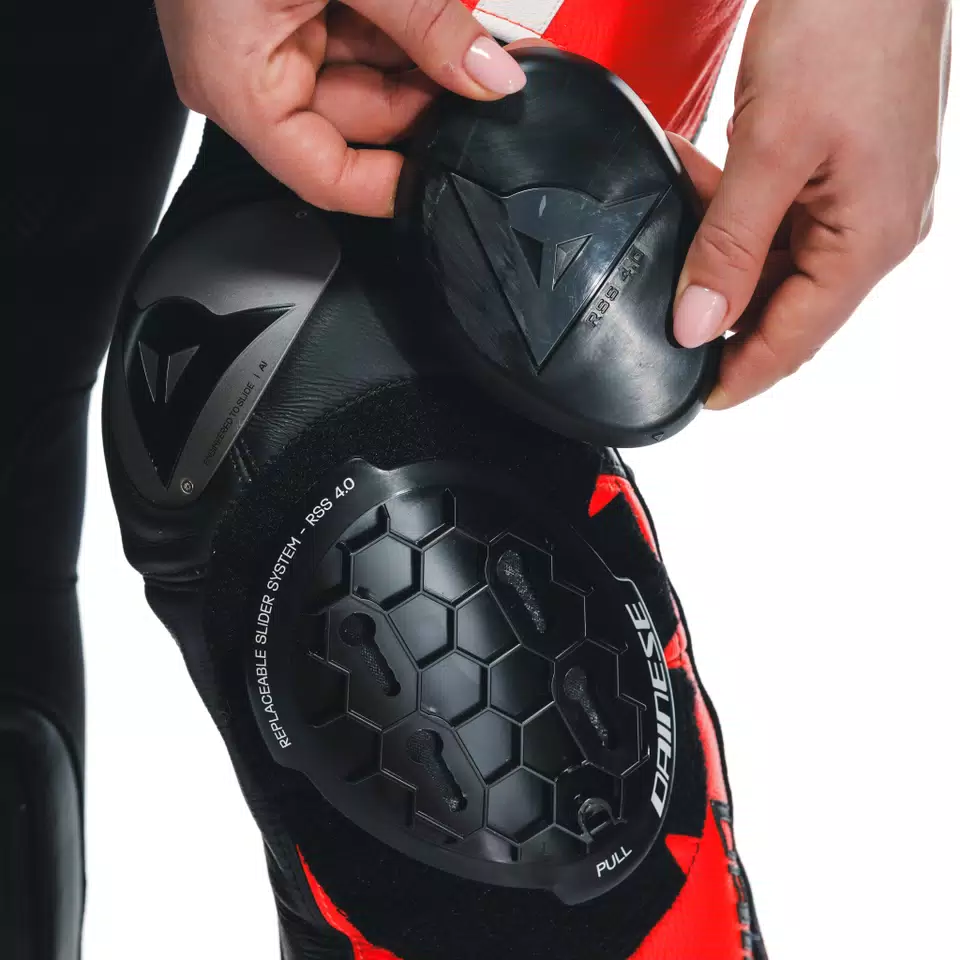 MISANO 3 PERF. D-AIR® 1PC LEATHER SUIT WMN - BLACK/RED/FLUO-RED - 16