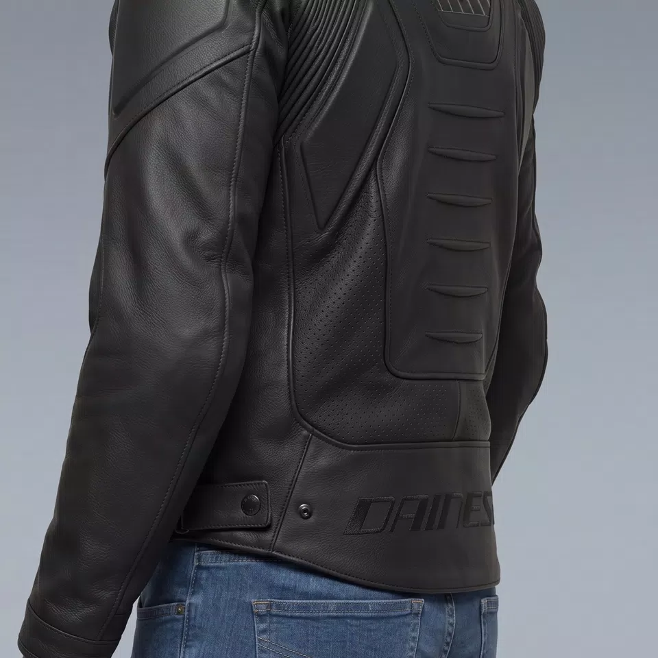 SUPER SPEED 5 LEATHER JACKET PERF. - BLACK/BLACK/GOLD - 6