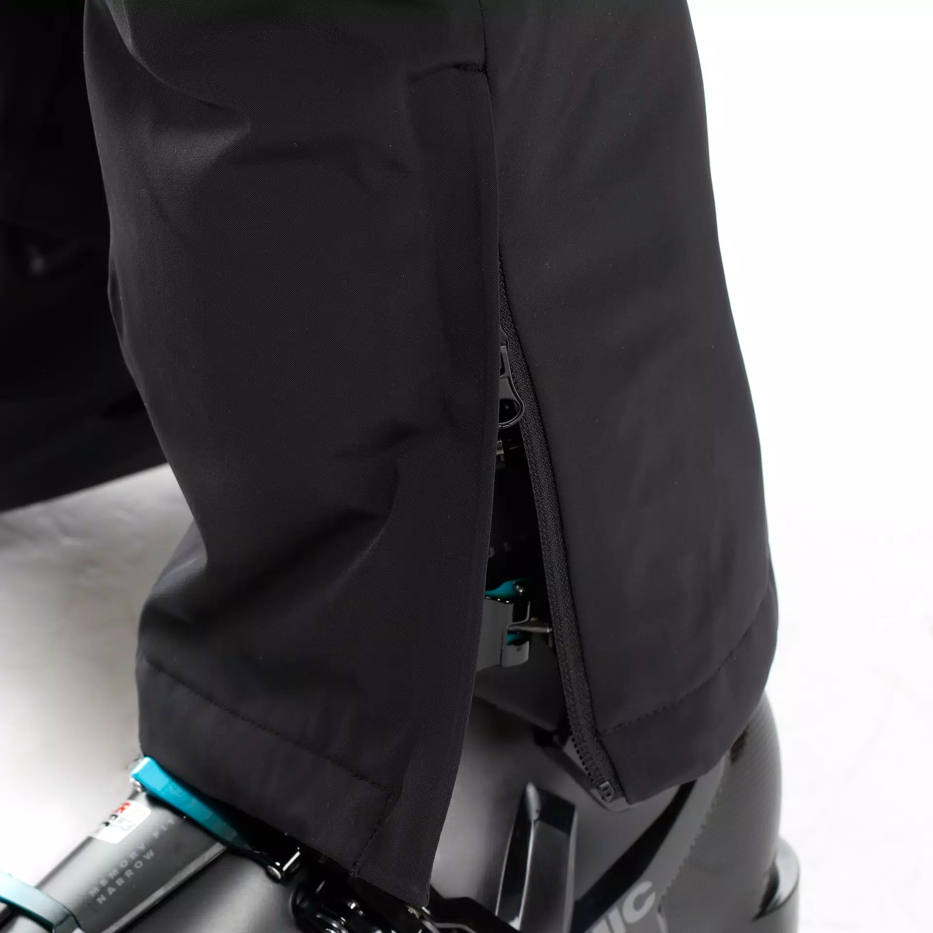 ARIANTE DERMIZAX EV&trade; - PANTALON DE SKI HOMME