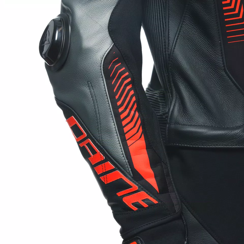LAGUNA SECA 5 - TUTA MOTO DIVISIBILE IN PELLE UOMO - BLACK/ANTHRACITE/FLUO-RED - 17