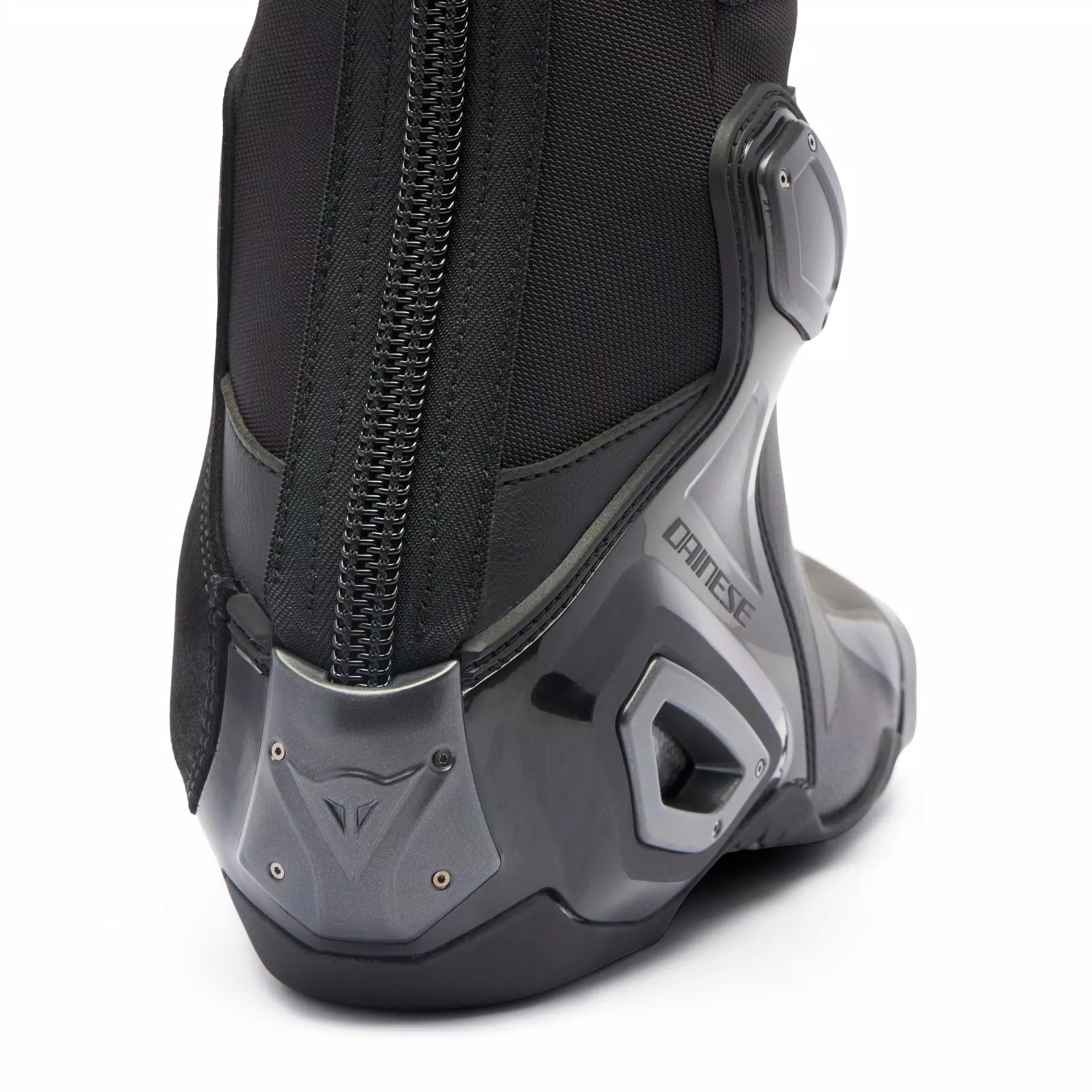 AXIAL 2 - MEN