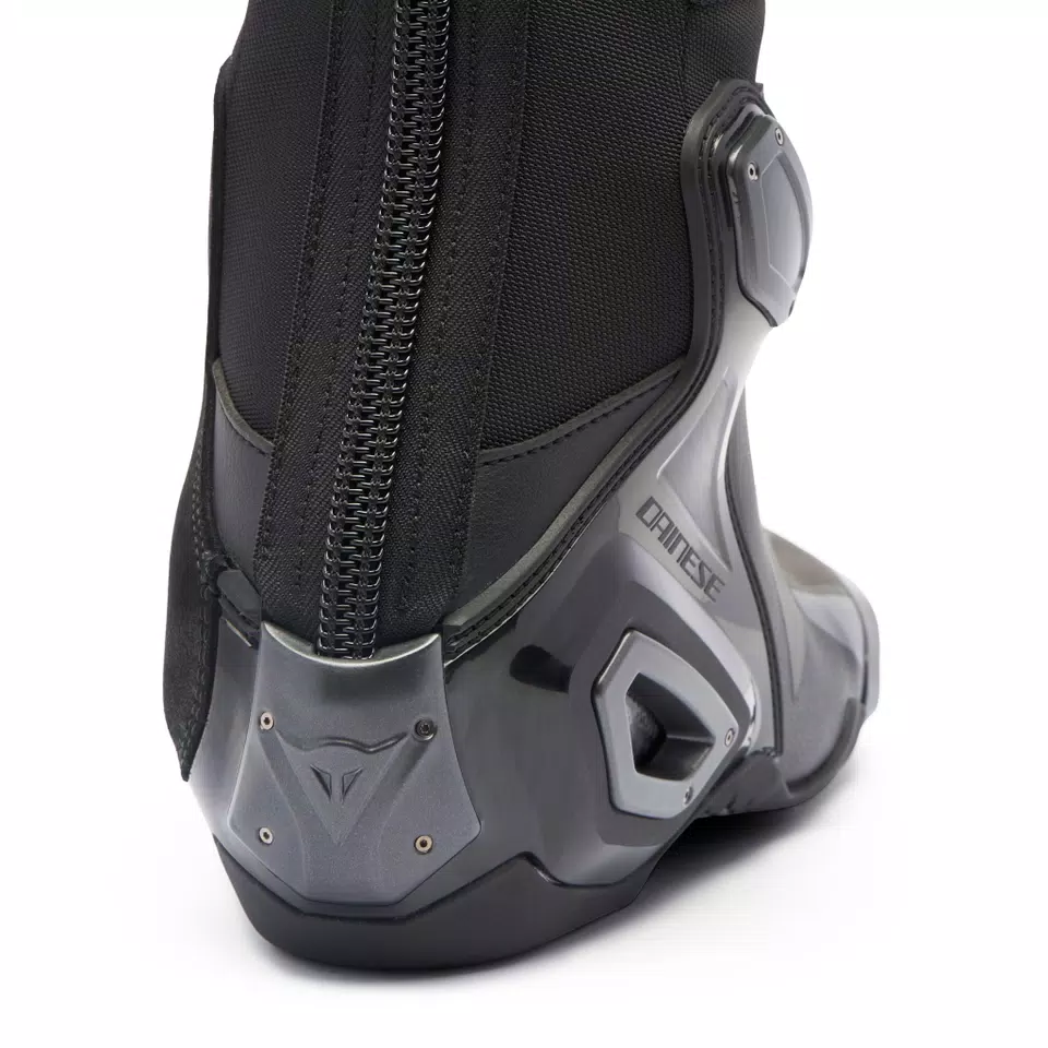 AXIAL 2 - MEN'S MOTORCYCLE RACING BOOTS | BLACK/BLACK | Dainese AXIAL 2 - MEN'S MOTORCYCLE RACING BOOTS | BLACK/BLACK | Dainese
