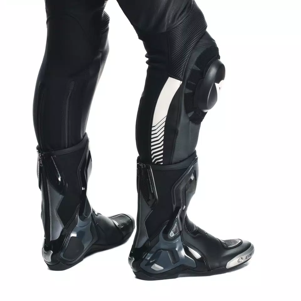 LAGUNA SECA 5 - TUTA MOTO DIVISIBILE IN PELLE PERFORATA UOMO - BLACK/BLACK/WHITE - 13