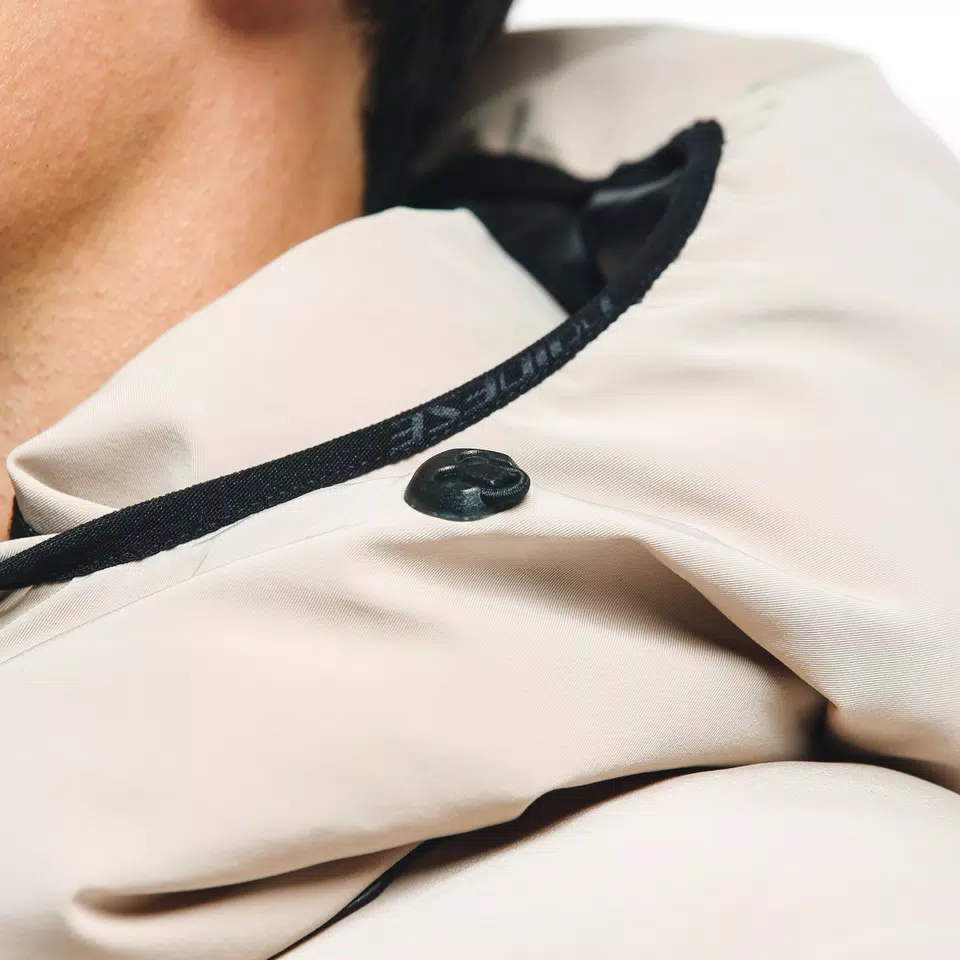 MULTIFUNKTIONALE DAUNENJACKE FÜR HERREN  -  - 61