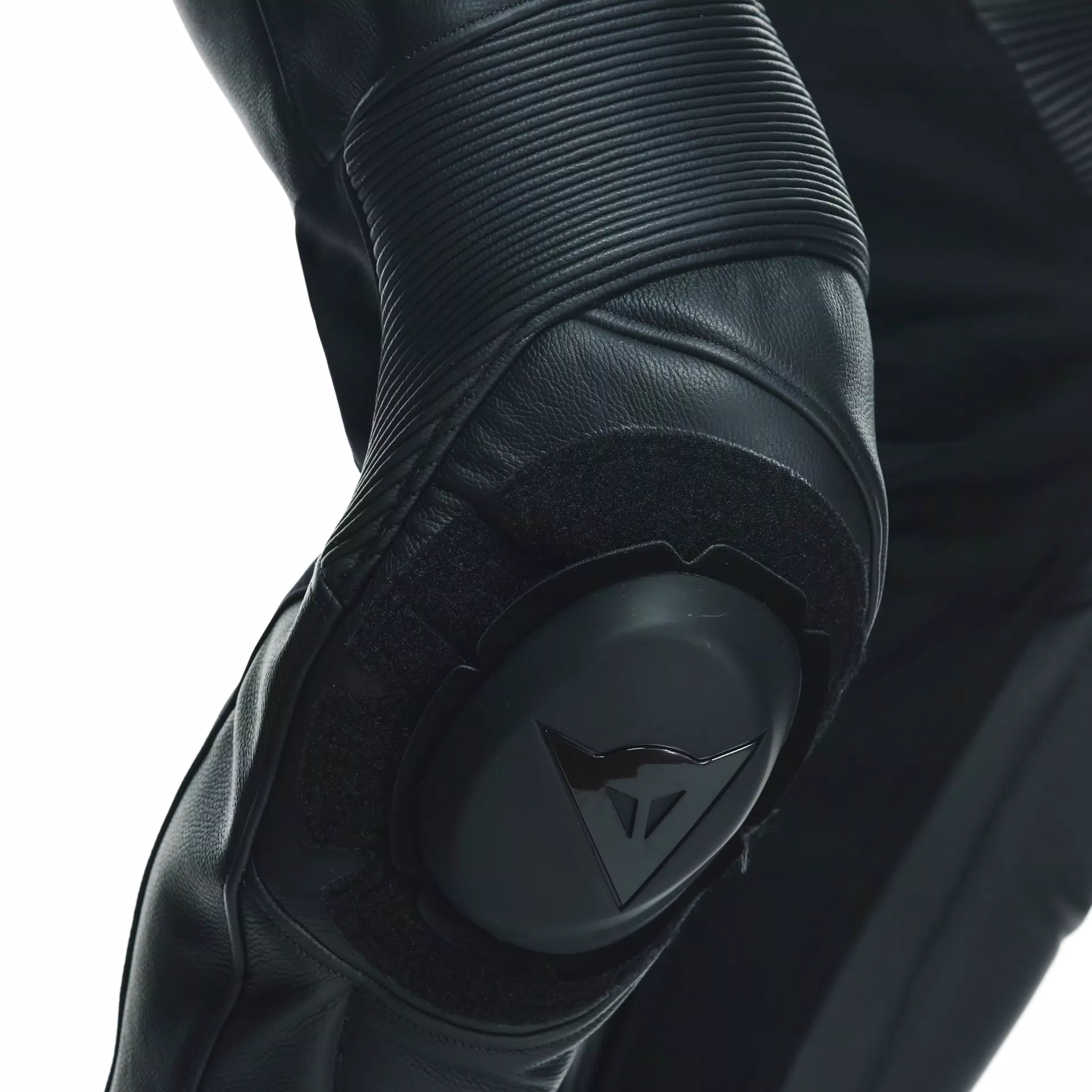TOSA - MEN'S 1-PIECE MOTORCYCLE PERFORATED LEATHER SUIT