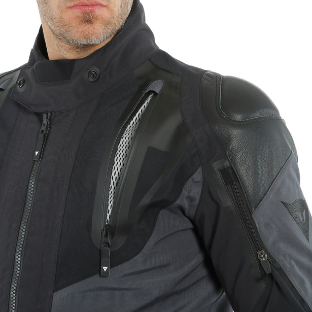 sport-master-gore-tex-jacket-black-ebony image number 8