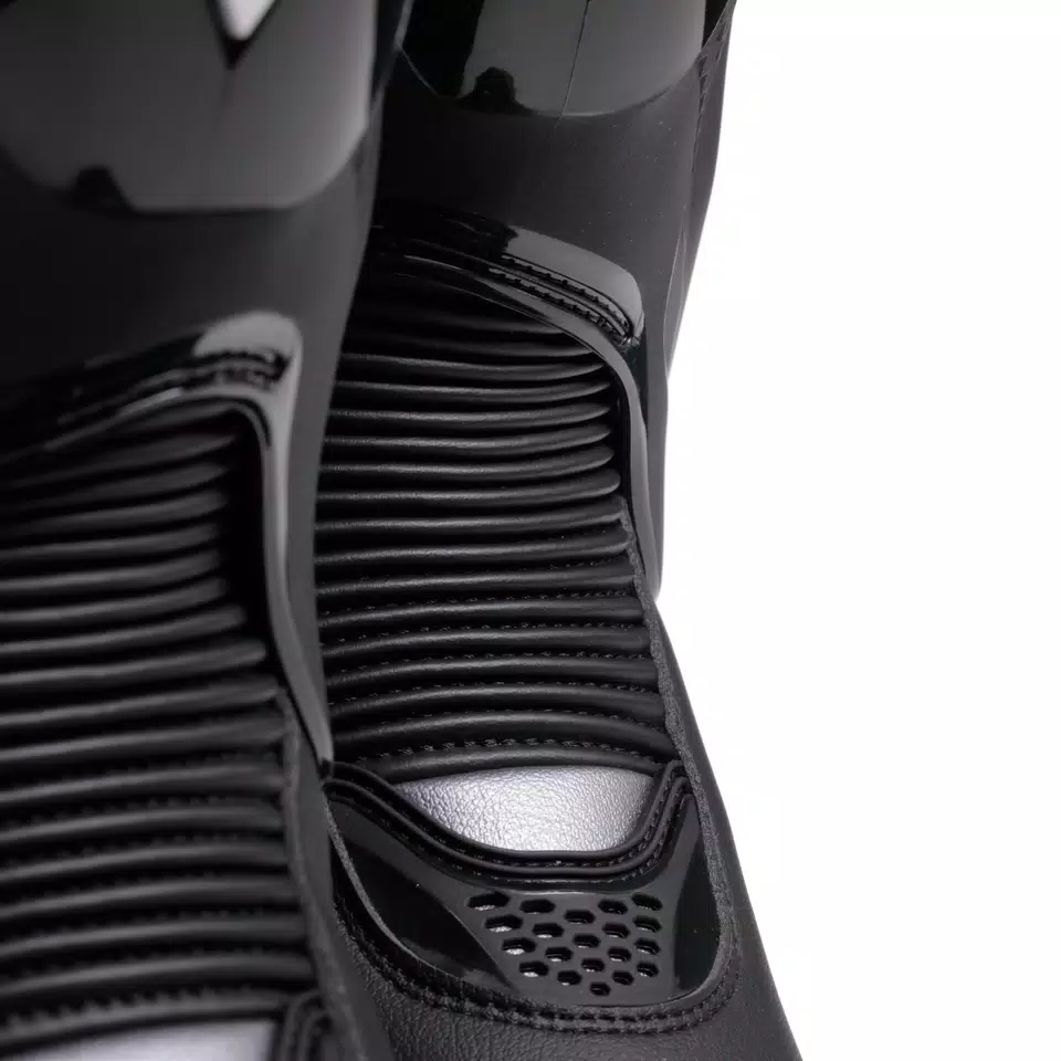 TORQUE 4 - MEN RACING AND ROAD BOOTS - BLACK/BLACK - 9