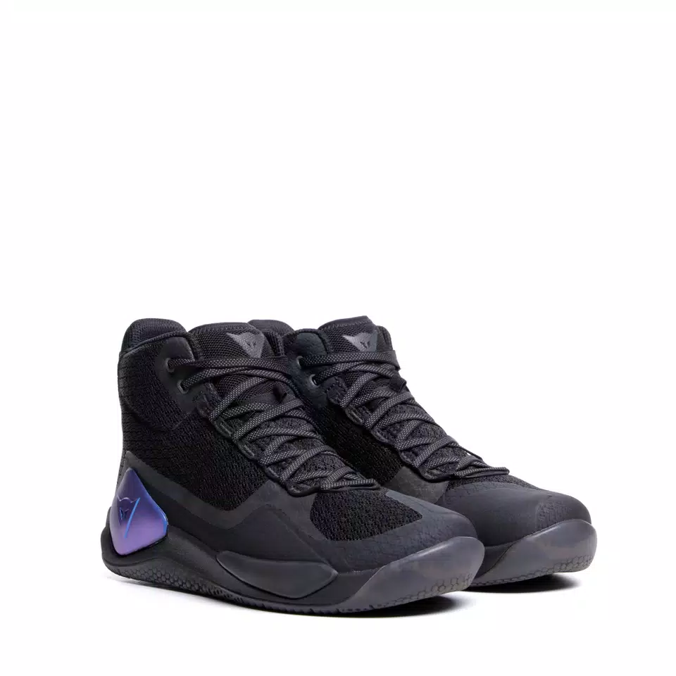 Black iridescent shoes deals