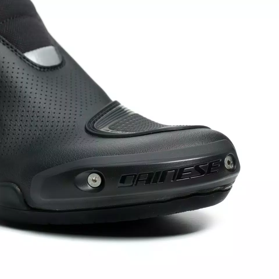 SPORT MASTER GORE-TEX® - MEN'S WATERPROOF MOTORCYCLE BOOTS SPORT MASTER GORE-TEX® - MEN'S WATERPROOF MOTORCYCLE BOOTS