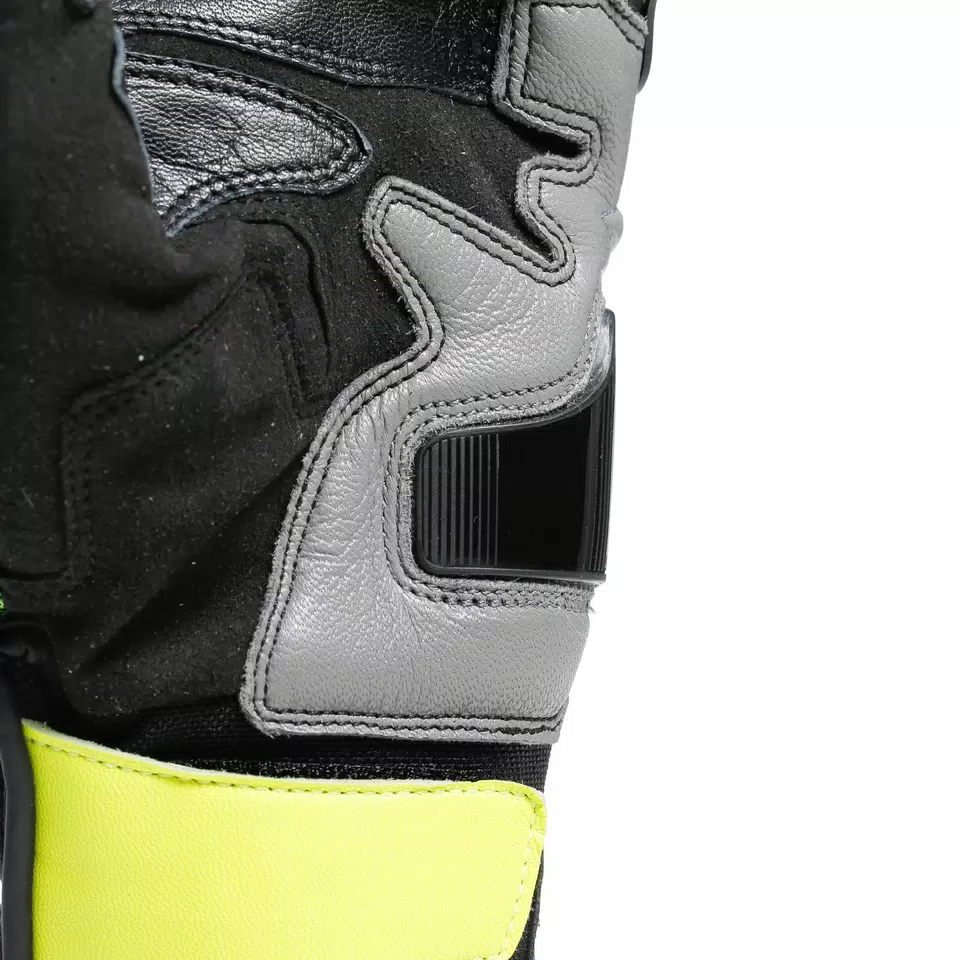 CARBON 3 SHORT GLOVES - BLACK/CHARCOAL-GRAY/FLUO-YELLOW - 9