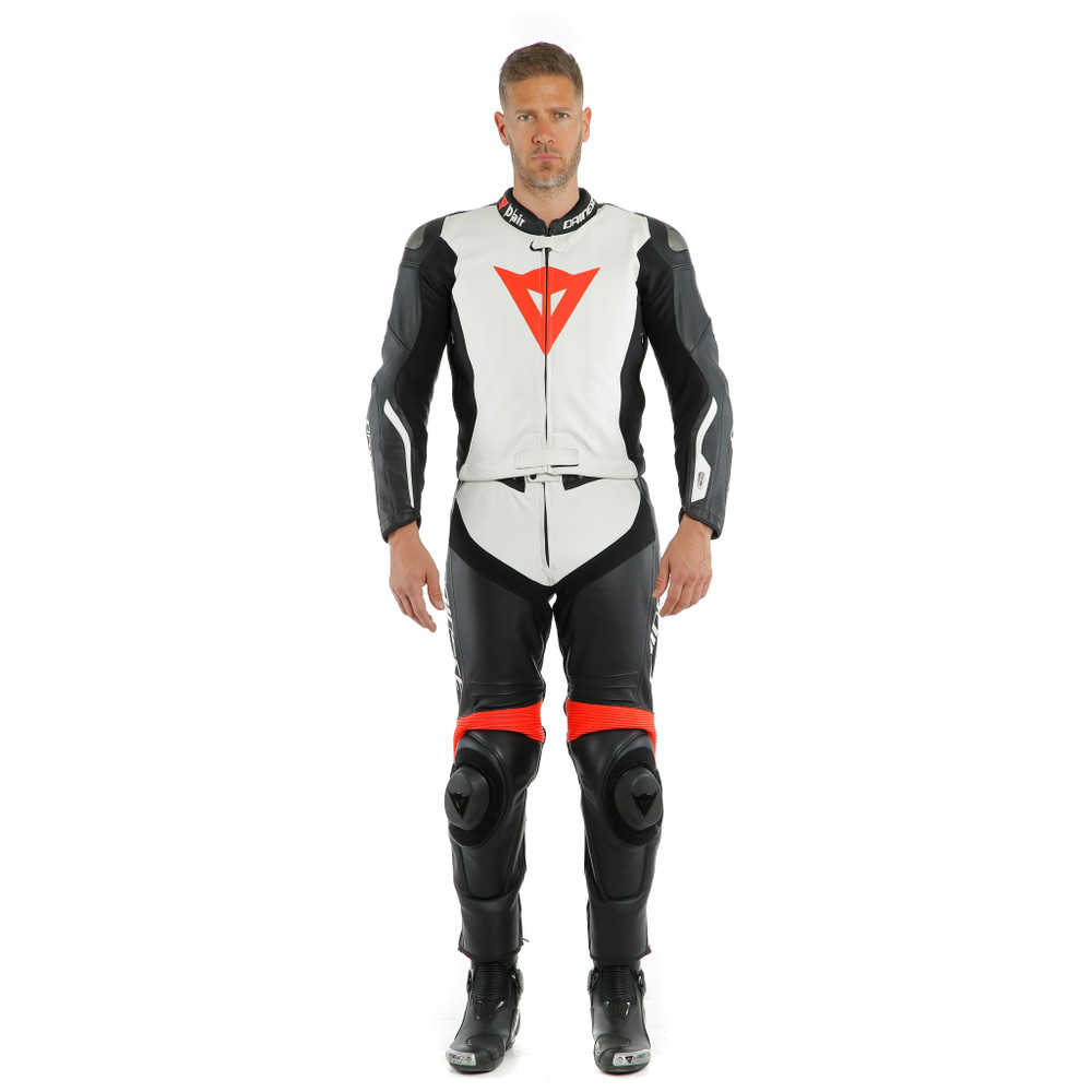 avro-d-air-2pcs-suit-black-white-fluo-red image number 19