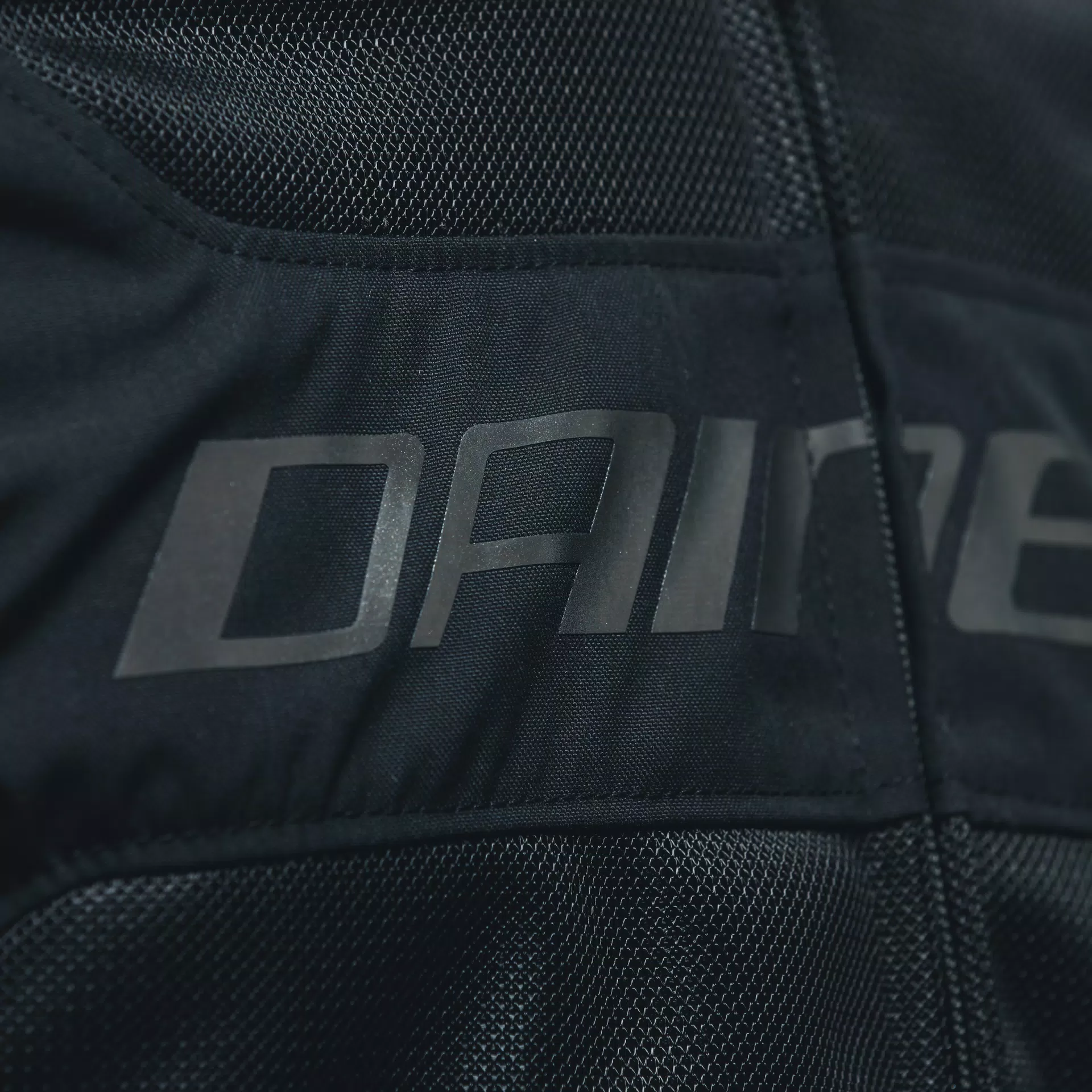 AIR FRAME 3 TEX - MEN'S SUMMER MOTORCYCLE JACKET IN FABRIC