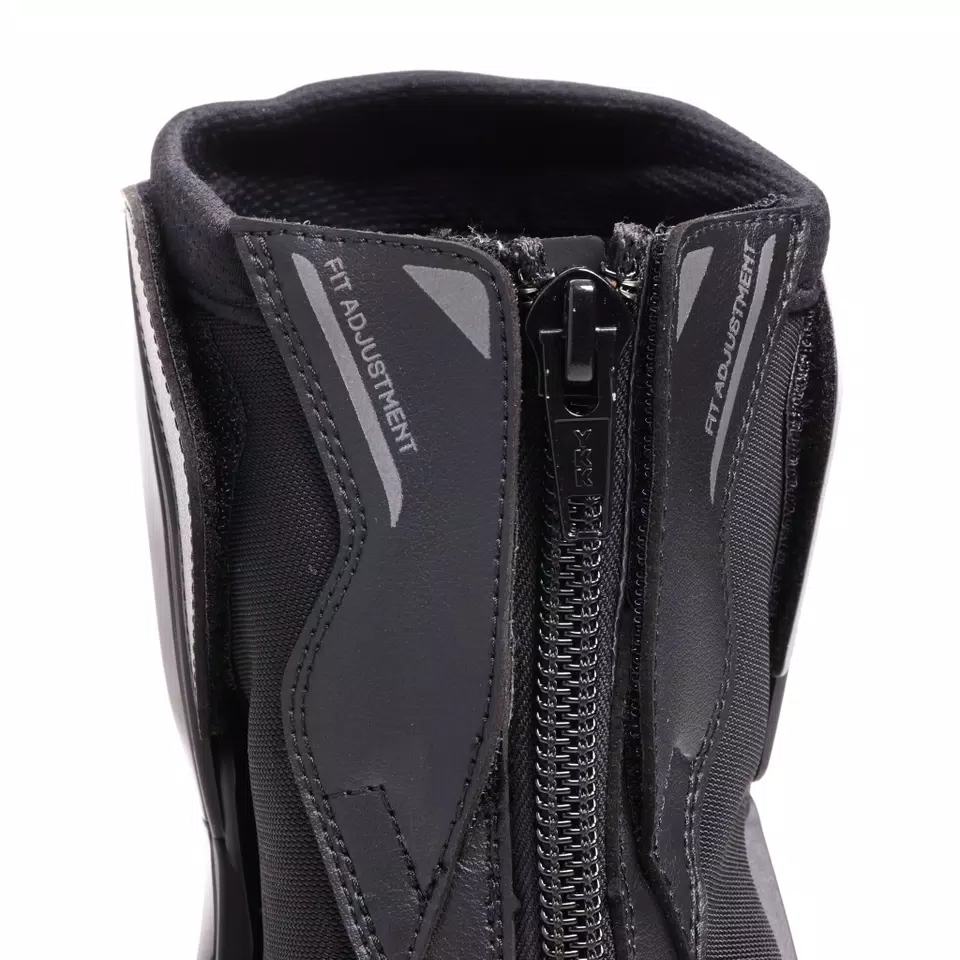 NEXUS 3 IN & OUT BOOTS - BLACK/BLACK - 6