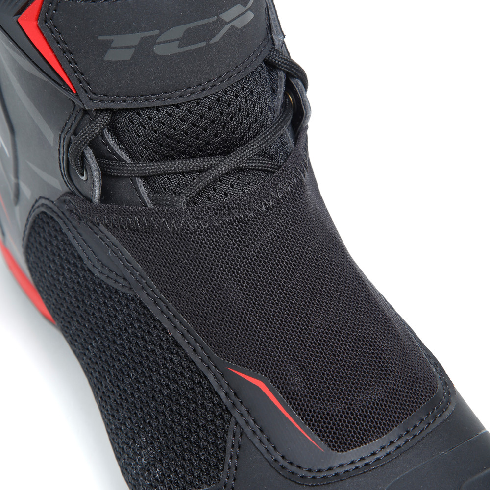 R04D AIR - BLACK/RED | Dainese