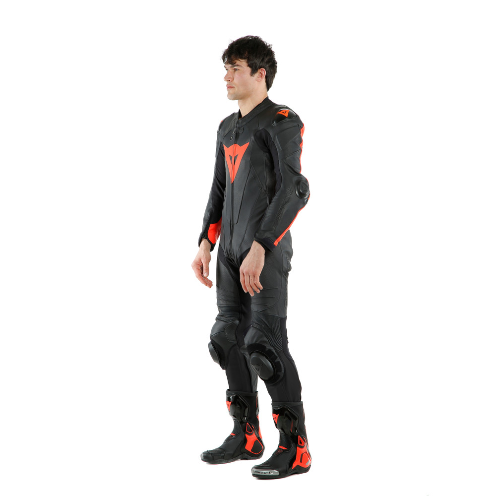 laguna-seca-5-combinaison-moto-racing-en-cuir-une-pi-ce-homme-black-fluo-red image number 3