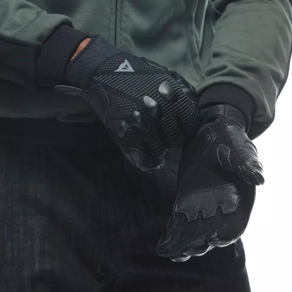UNRULY ERGO-TEK GLOVES - BLACK/ANTHRACITE - 7