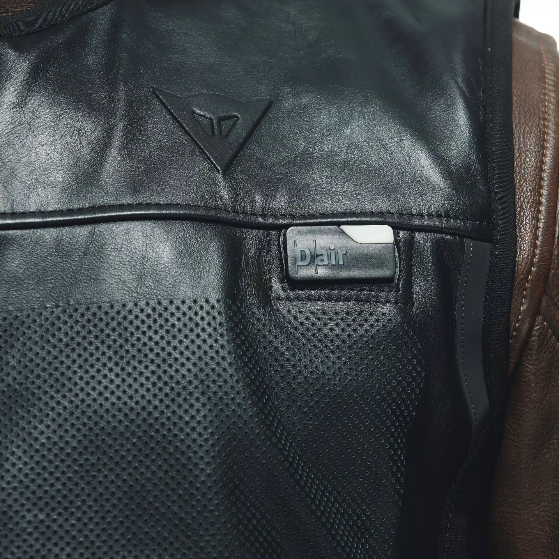 SMART JACKET LEATHER - MEN'S MOTORCYCLE LEATHER VEST WITH INTEGRATED AIRBAG