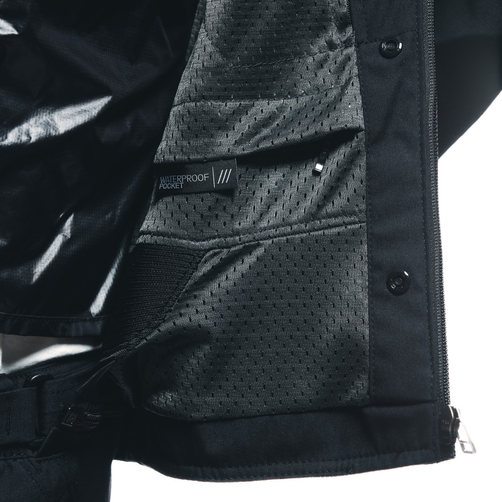 air-frame-3-tex-giacca-moto-estiva-in-tessuto-uomo-black-black-red-fluo image number 11