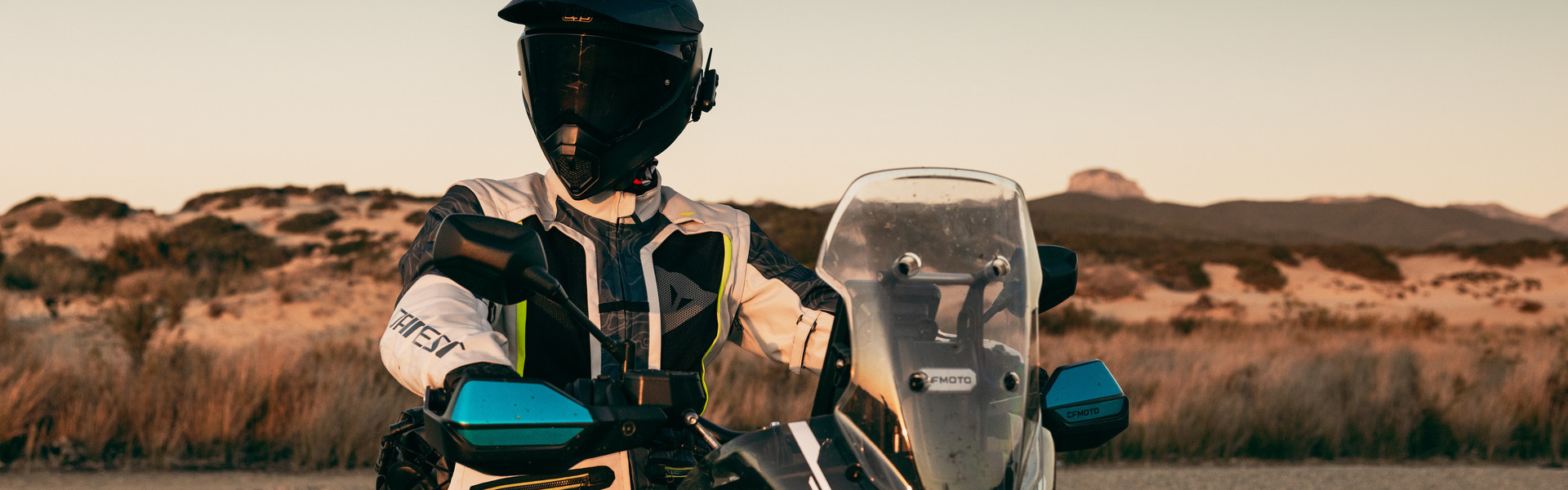 So wählt man eine Motorradjacke für Touren aus