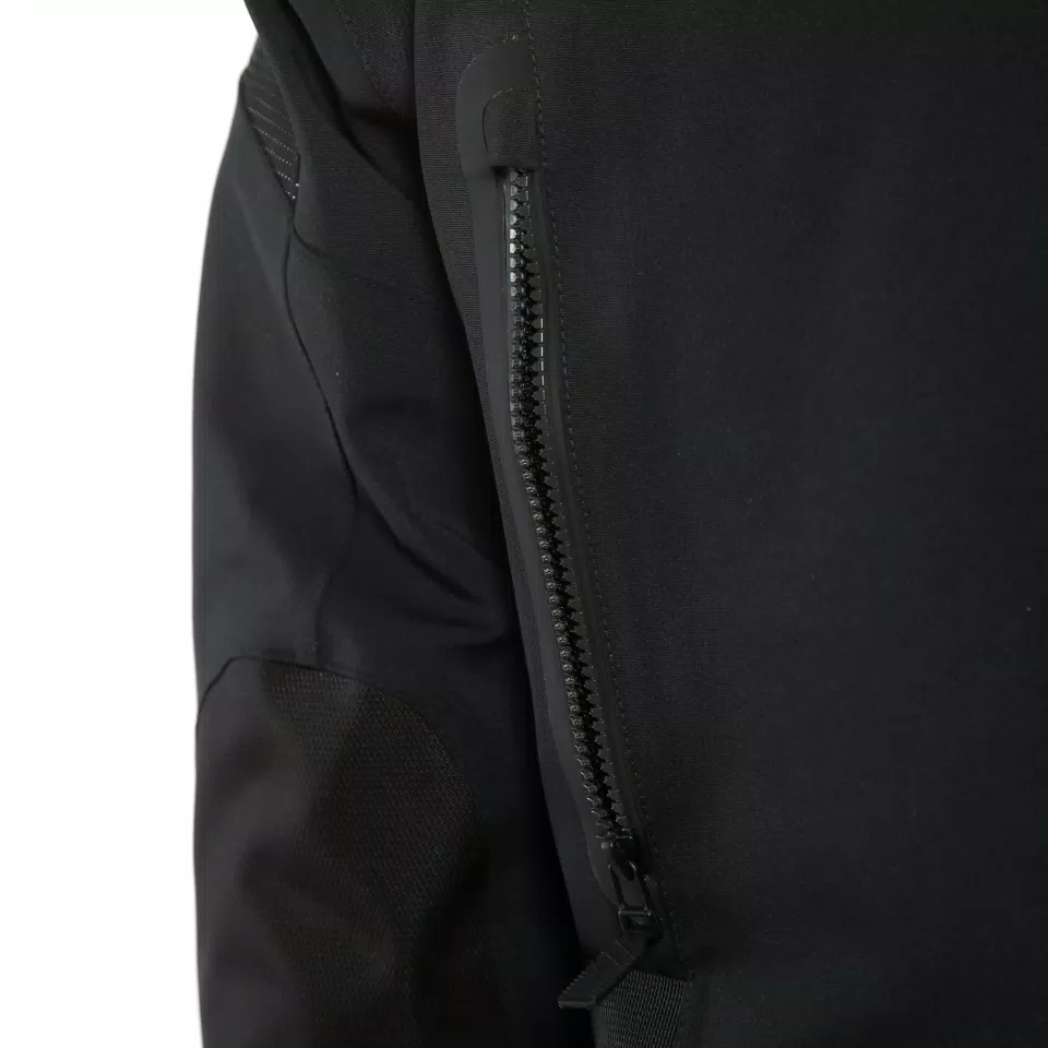 TONALE D-DRY&reg; JACKET -  - 36