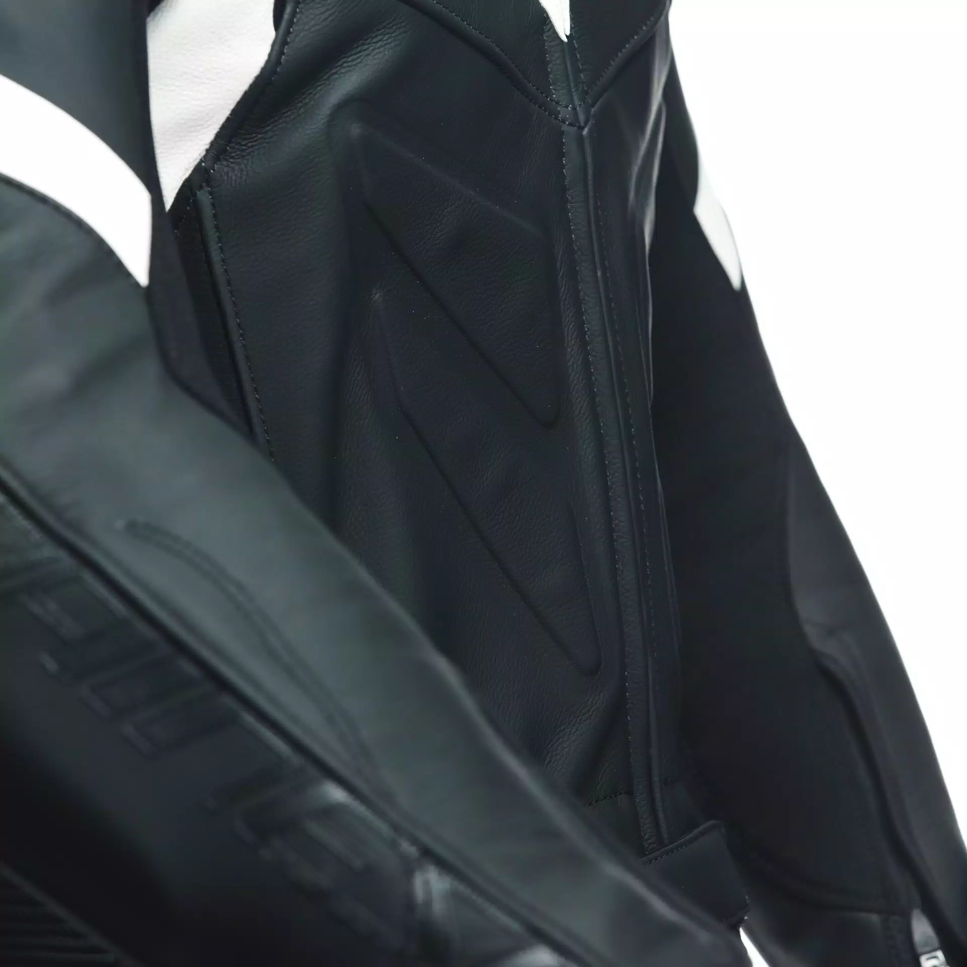 AVRO 4 LEATHER 2PCS SUIT S/T