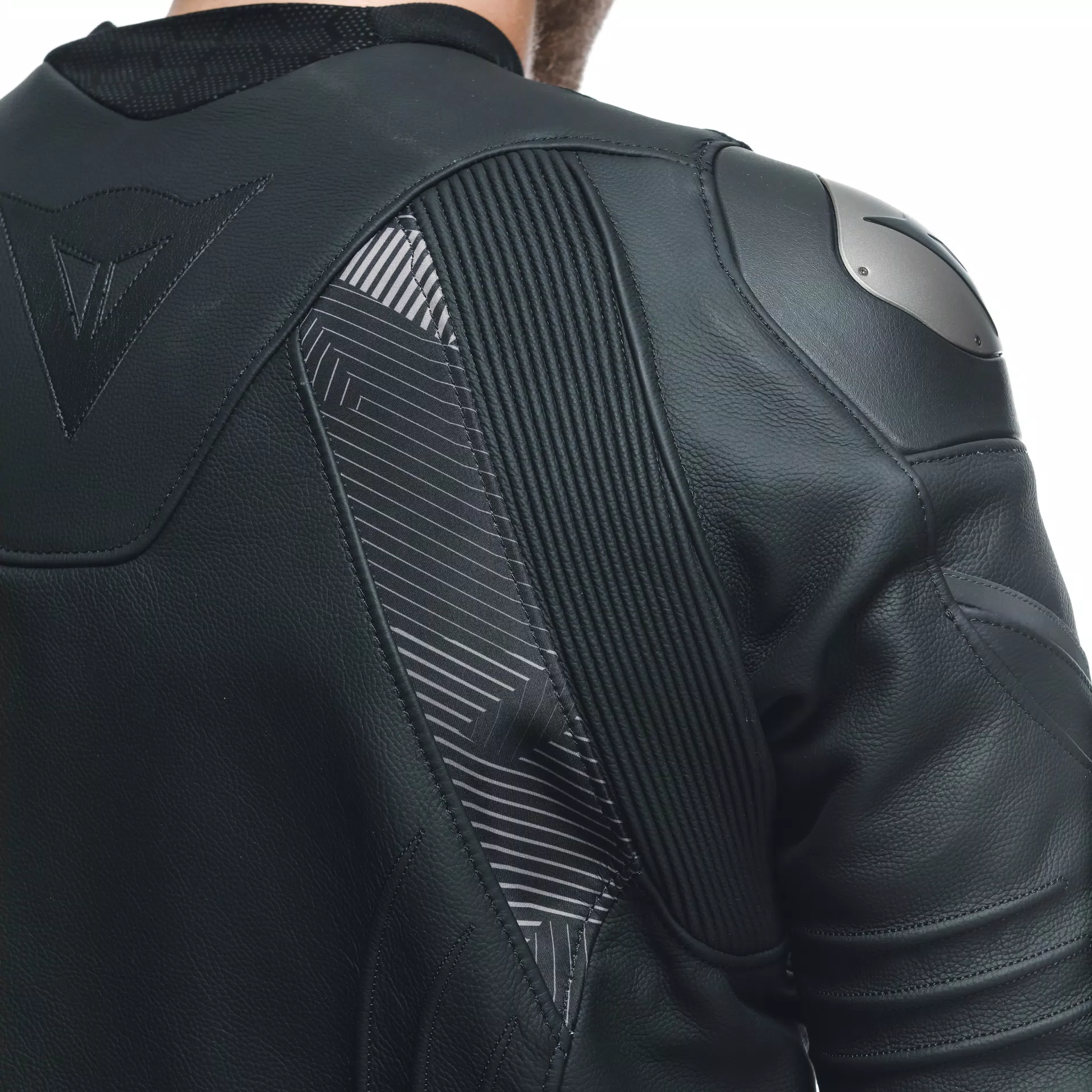 AVRO 5 - MEN'S MOTORCYCLE LEATHER JACKET